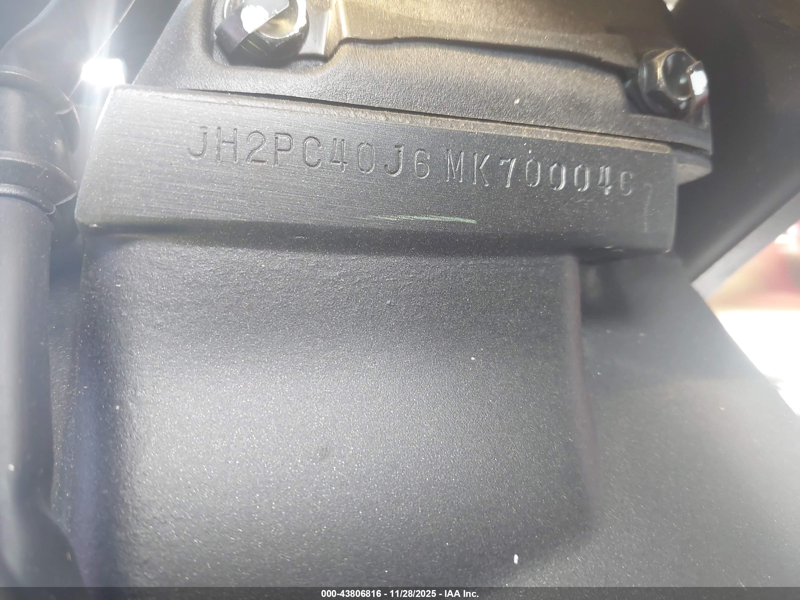 HONDA CBR600 image 10