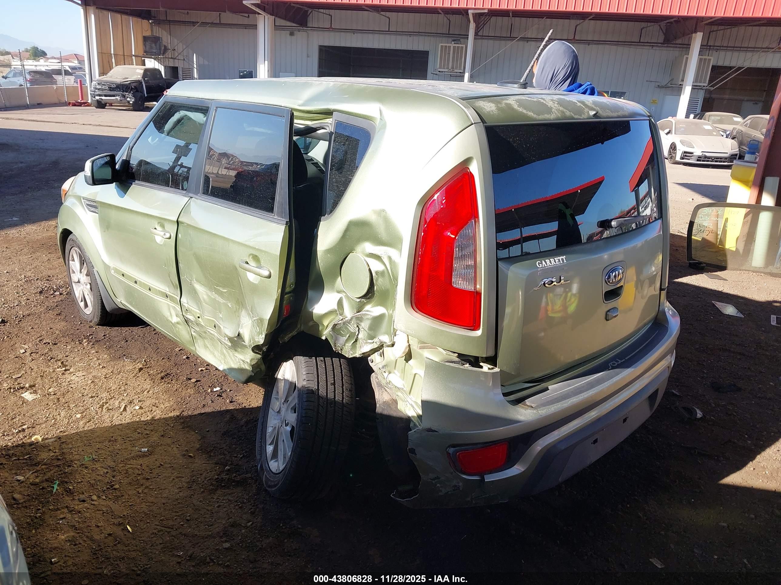 KIA SOUL image 3