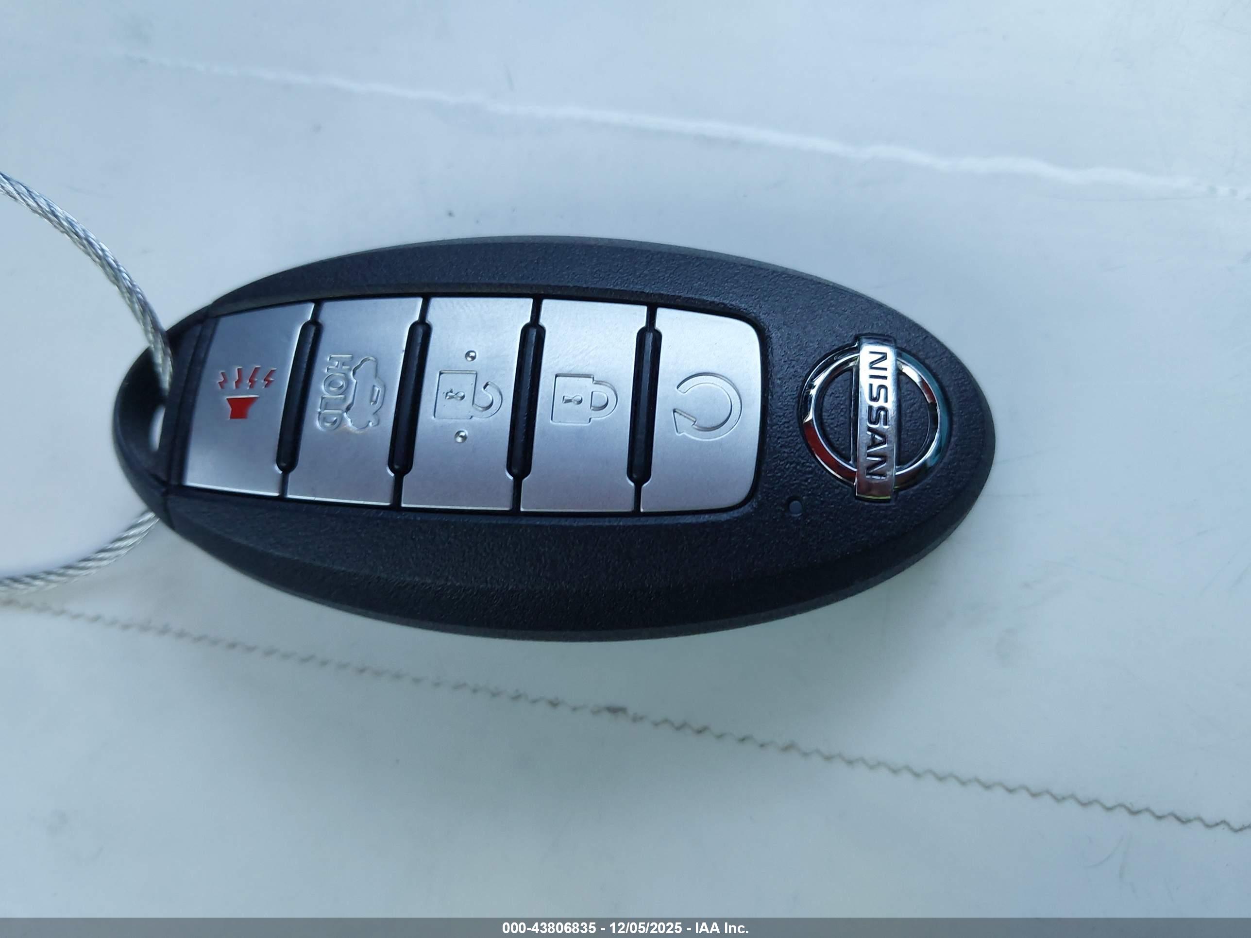 NISSAN ALTIMA image 11