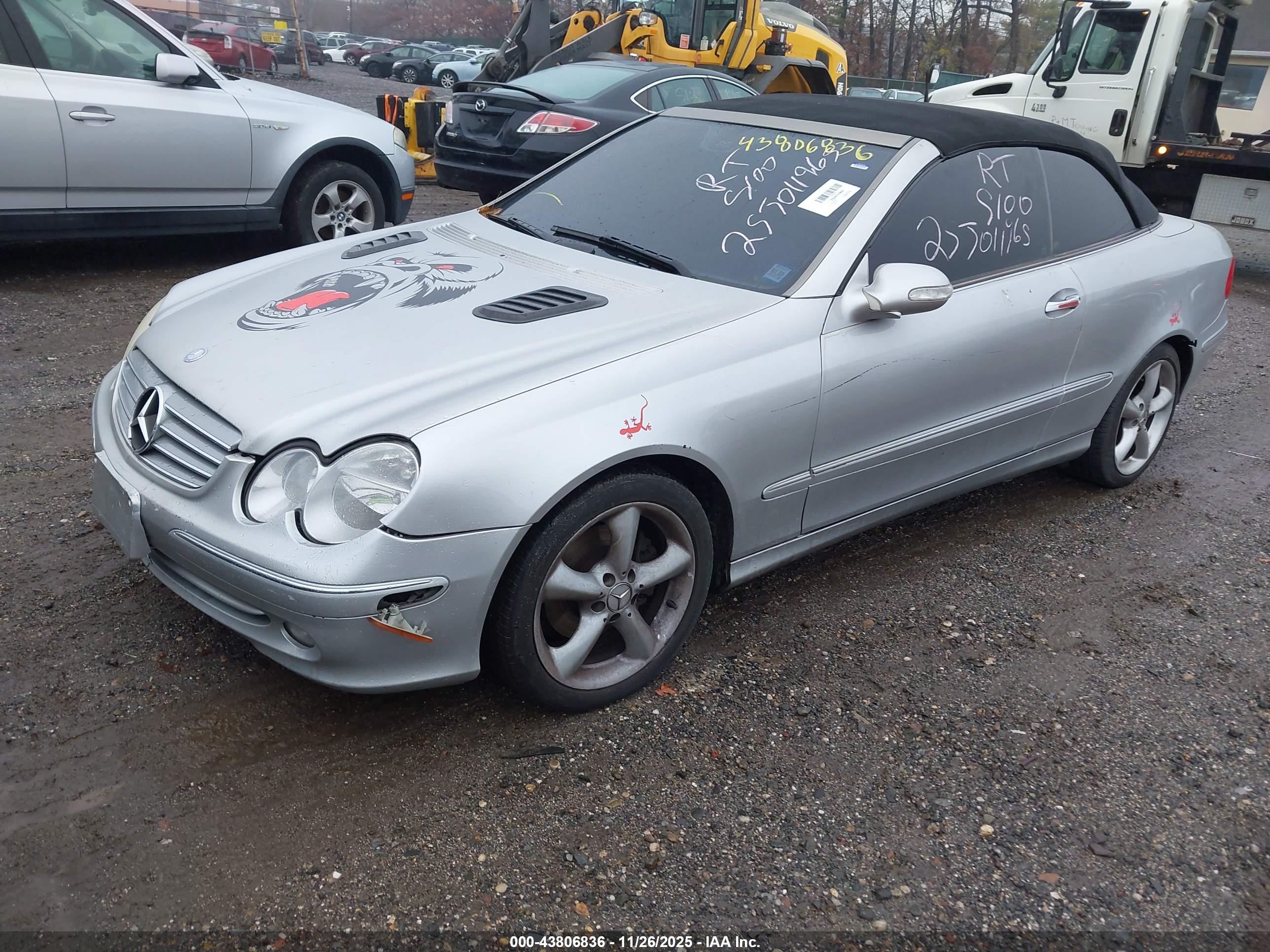 MERCEDES-BENZ CLK image 2