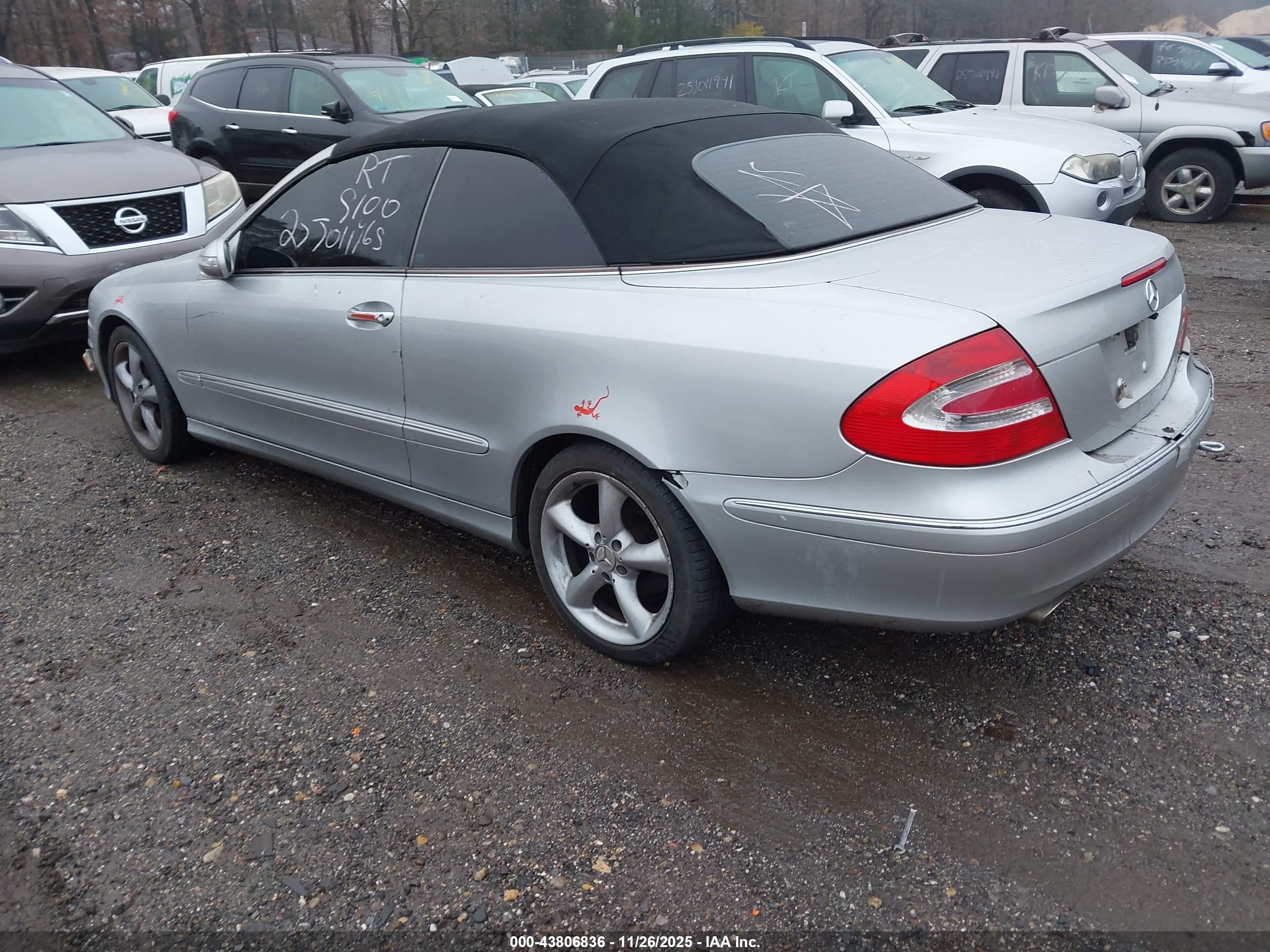 MERCEDES-BENZ CLK image 3