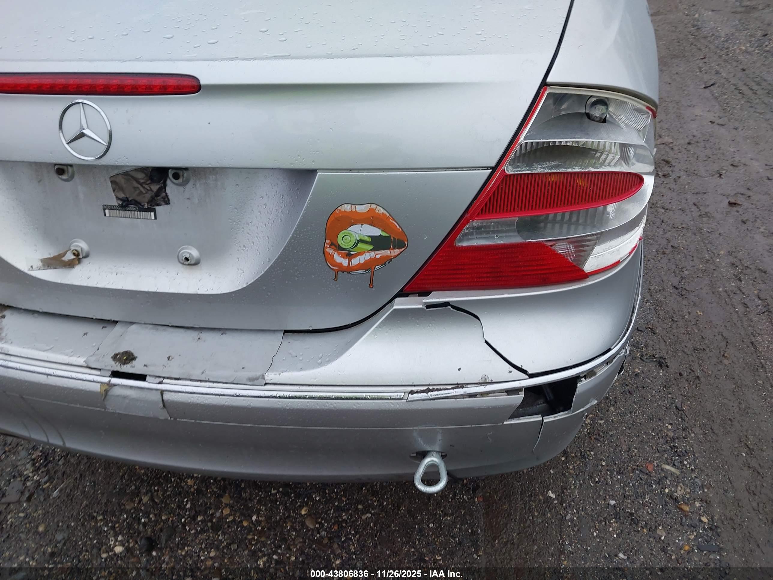 MERCEDES-BENZ CLK image 6