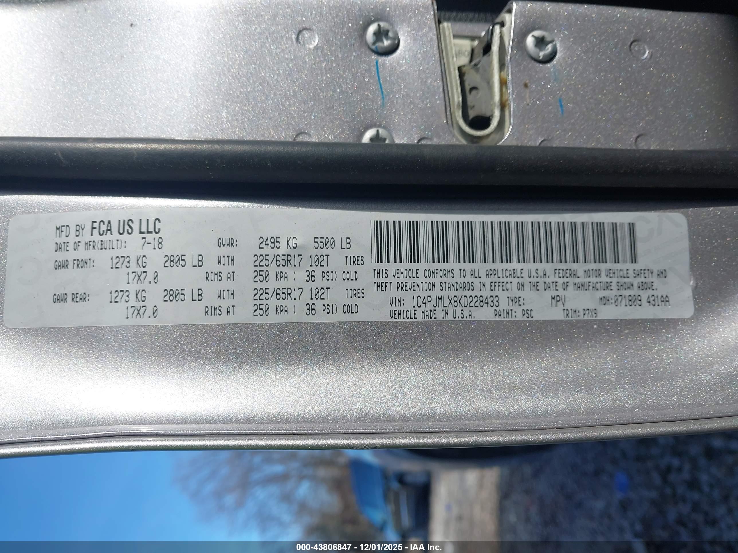 JEEP CHEROKEE image 9
