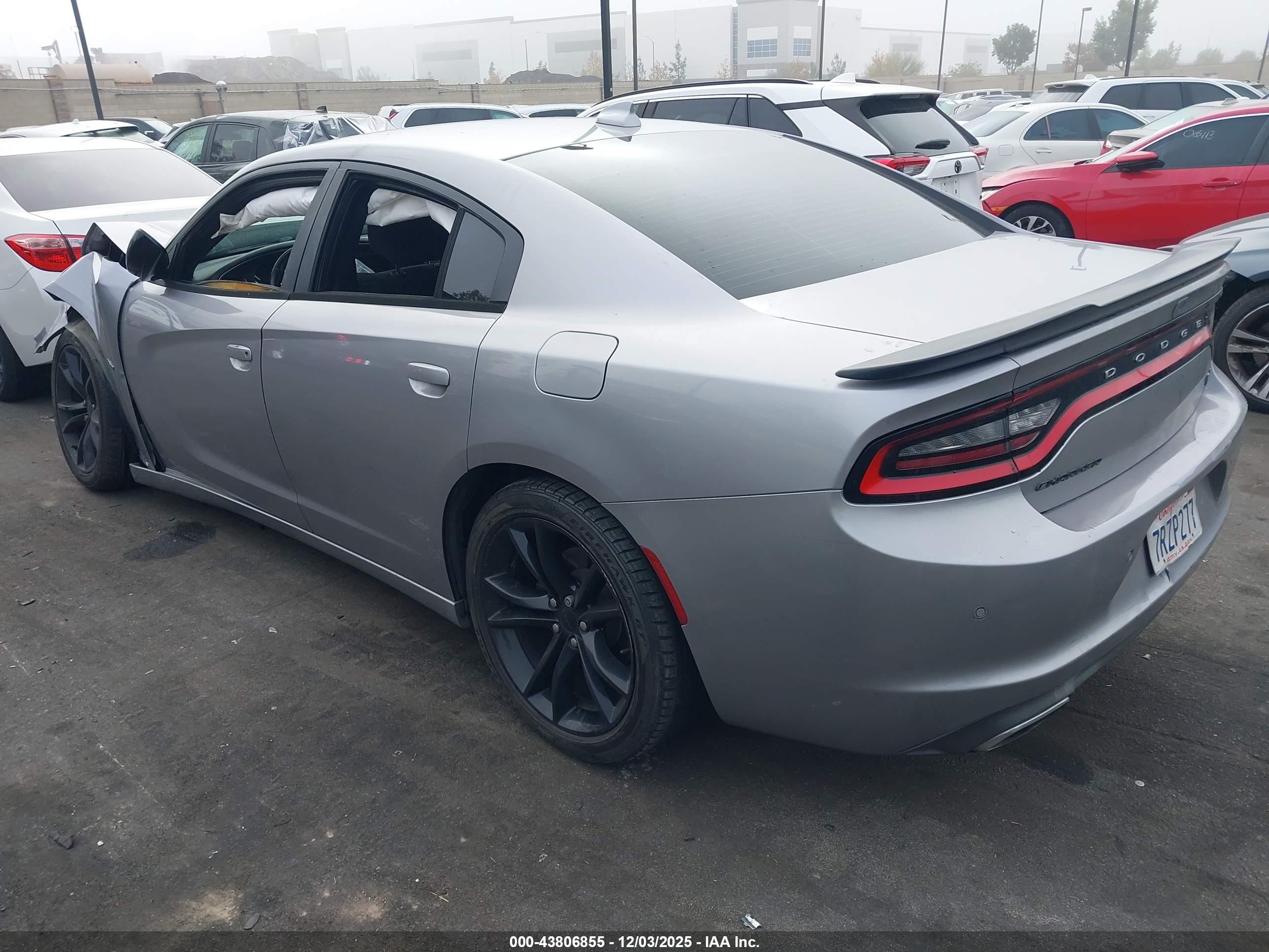 DODGE CHARGER image 3