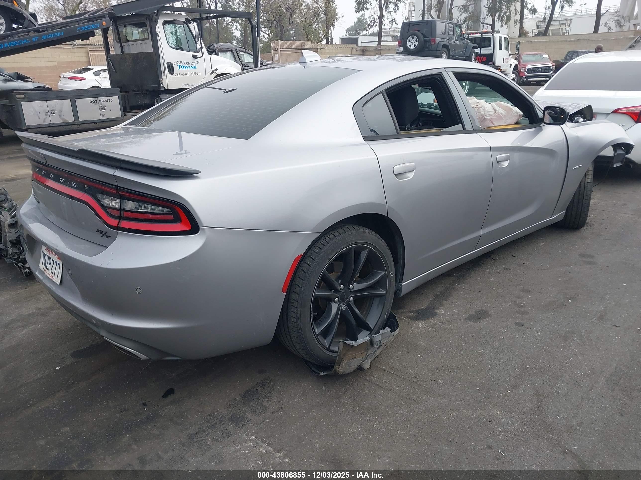 DODGE CHARGER image 4