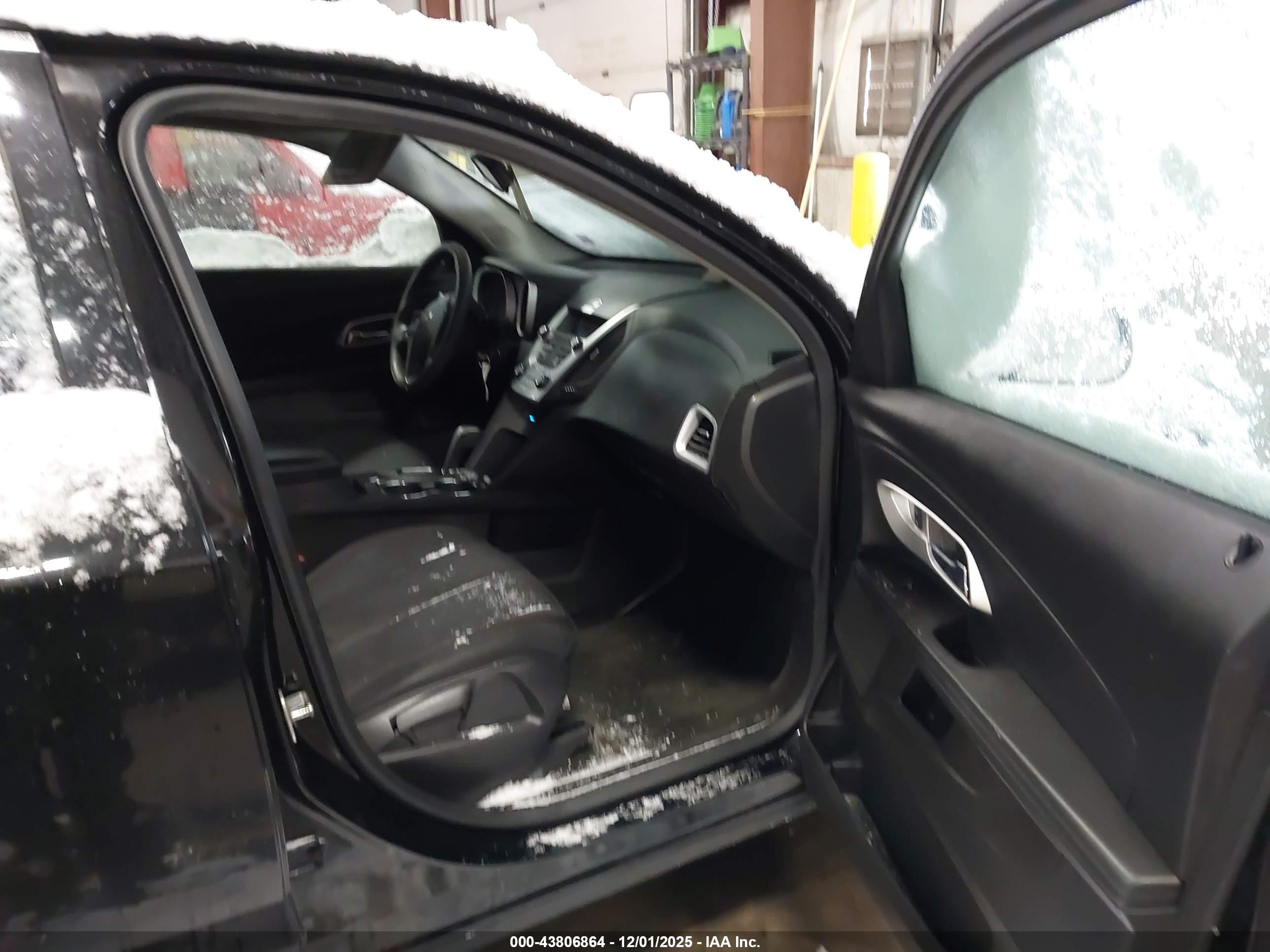 CHEVROLET EQUINOX image 5