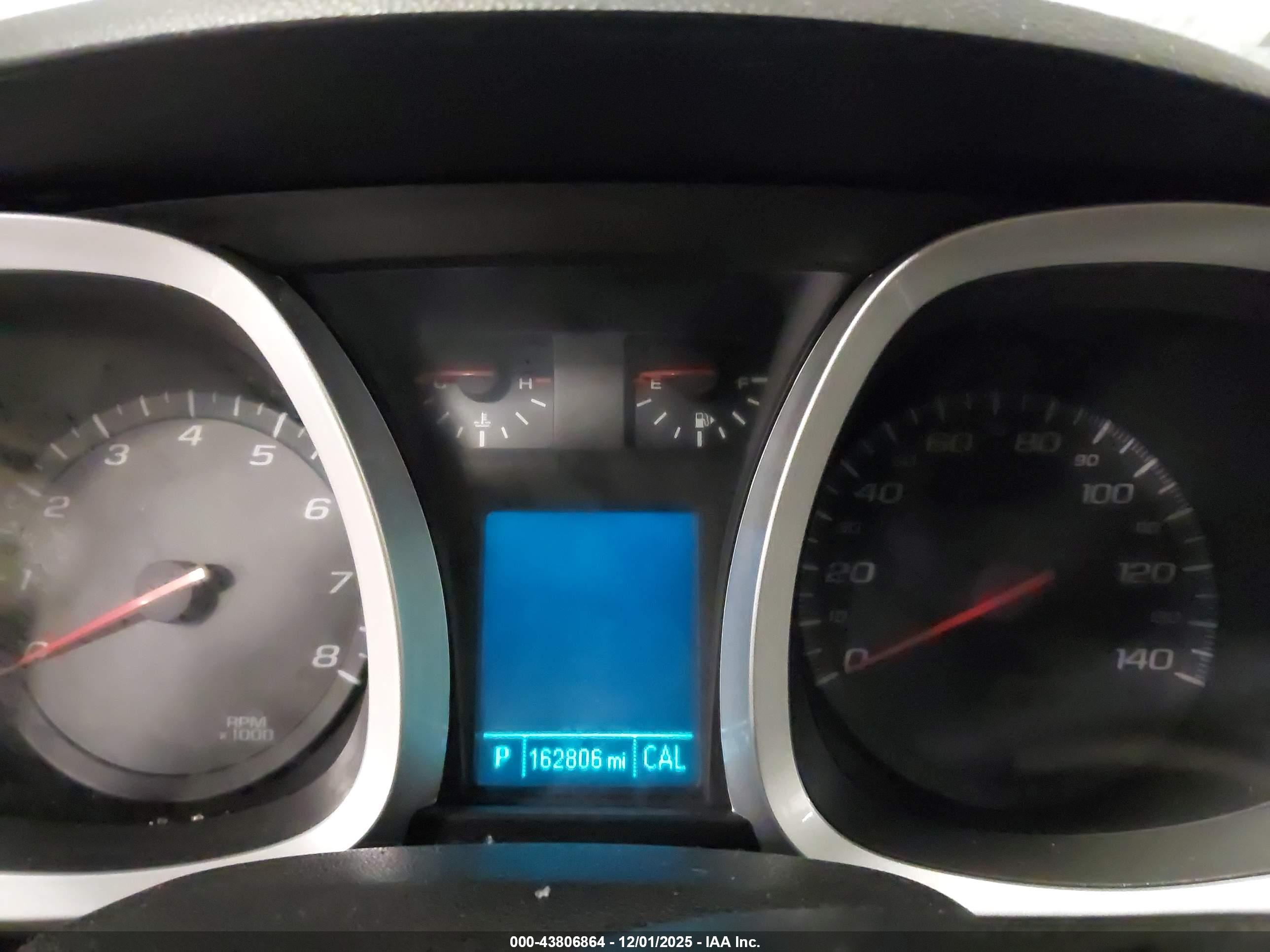 CHEVROLET EQUINOX image 7