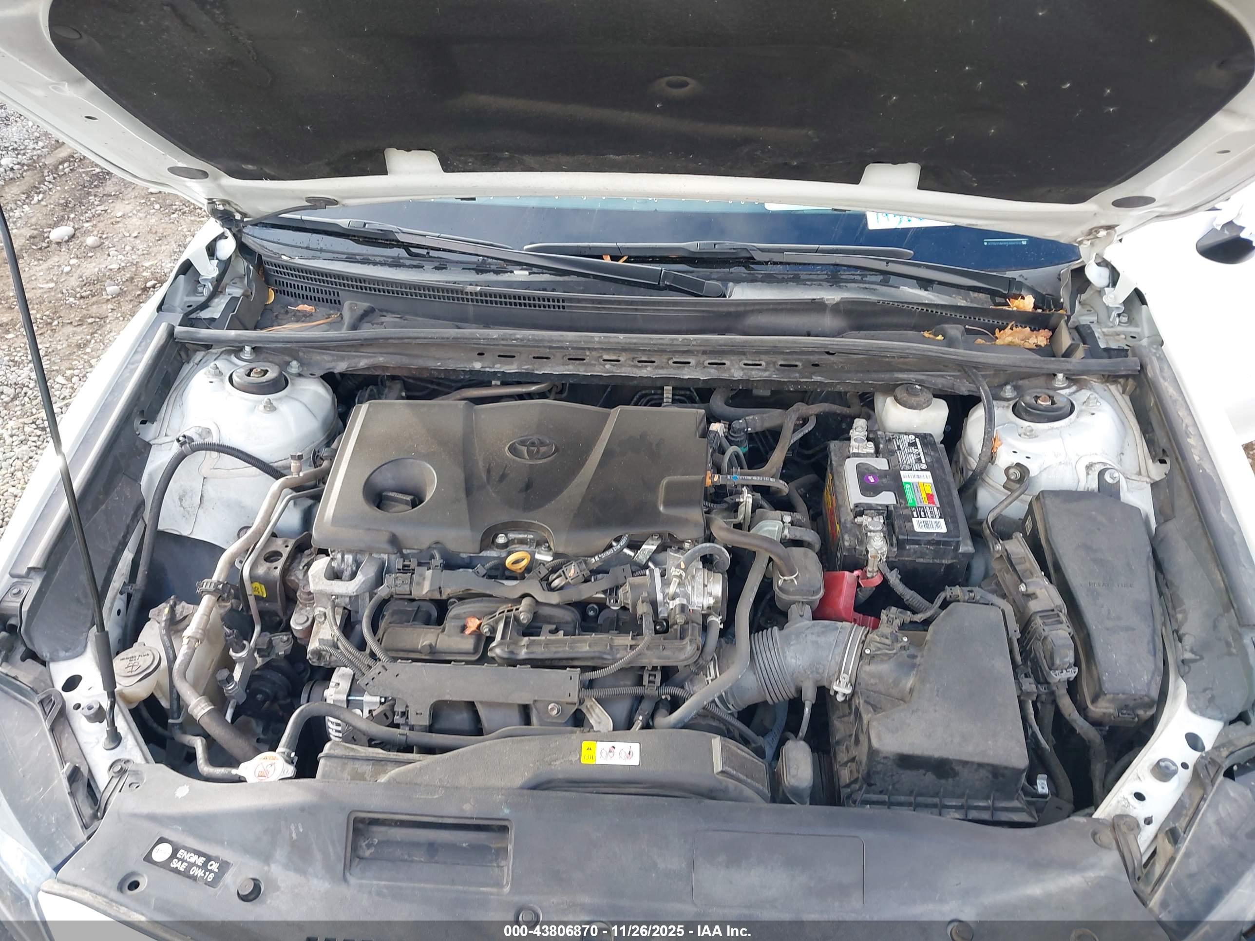 TOYOTA CAMRY image 10