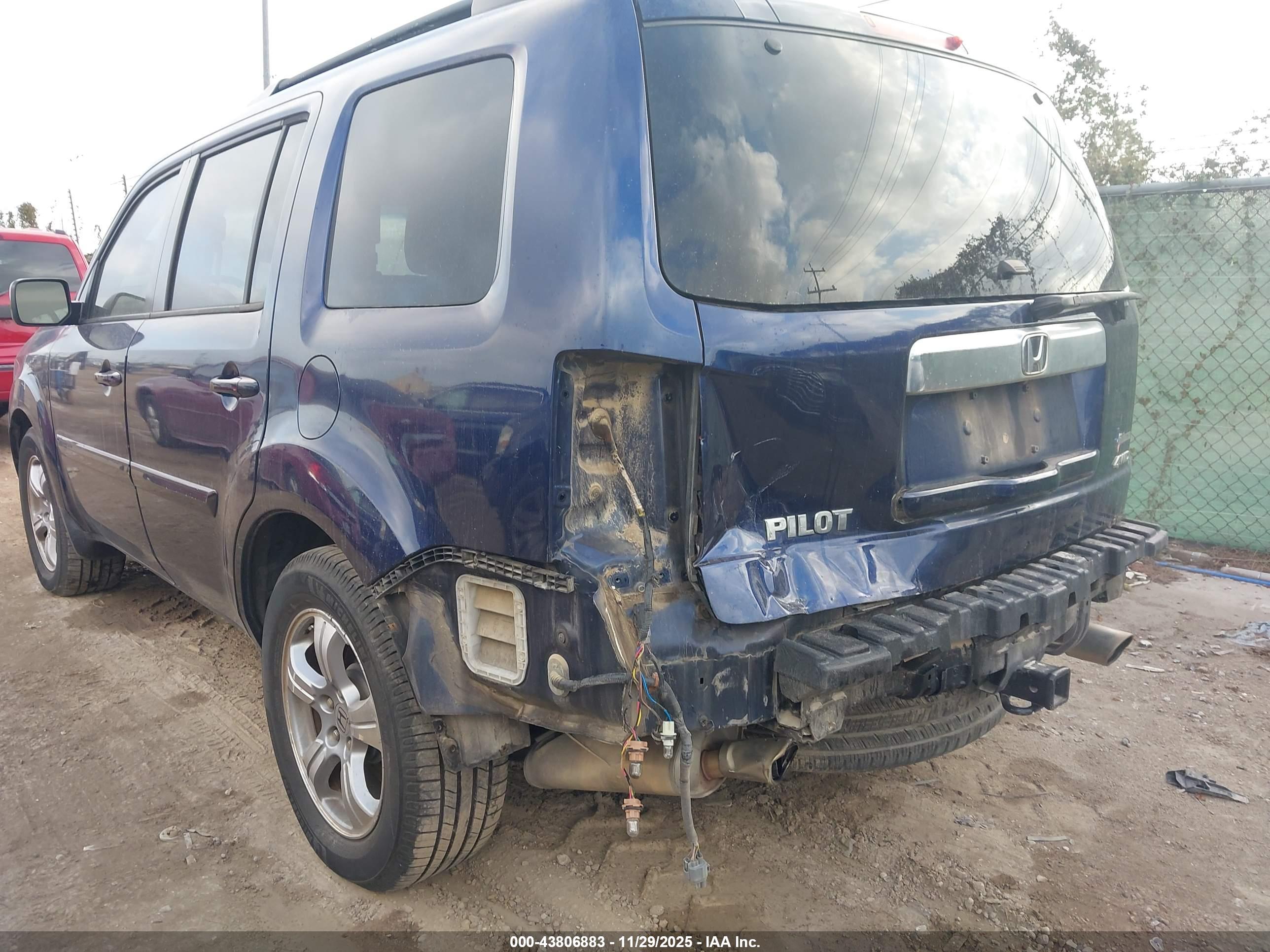 HONDA PILOT image 6
