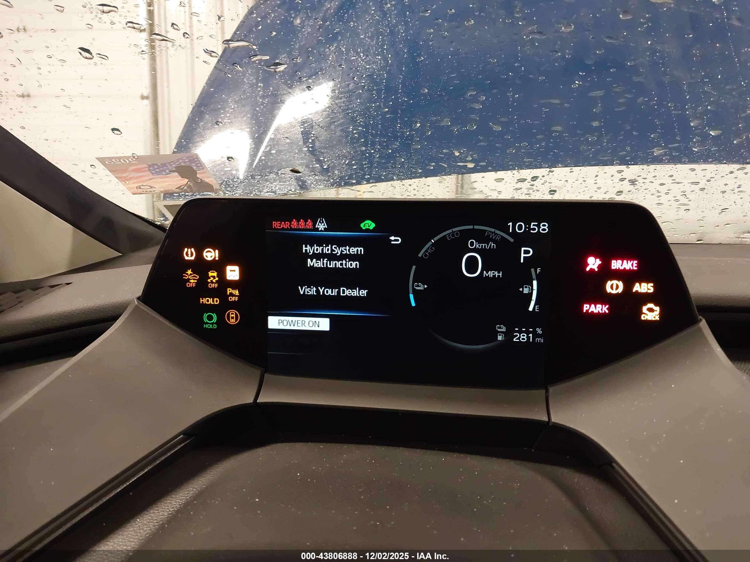 TOYOTA PRIUS image 7