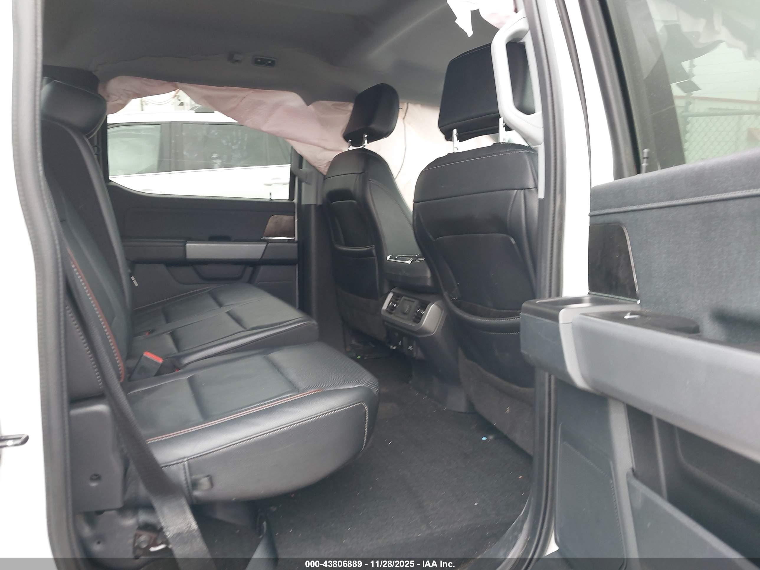 FORD F-150 image 8