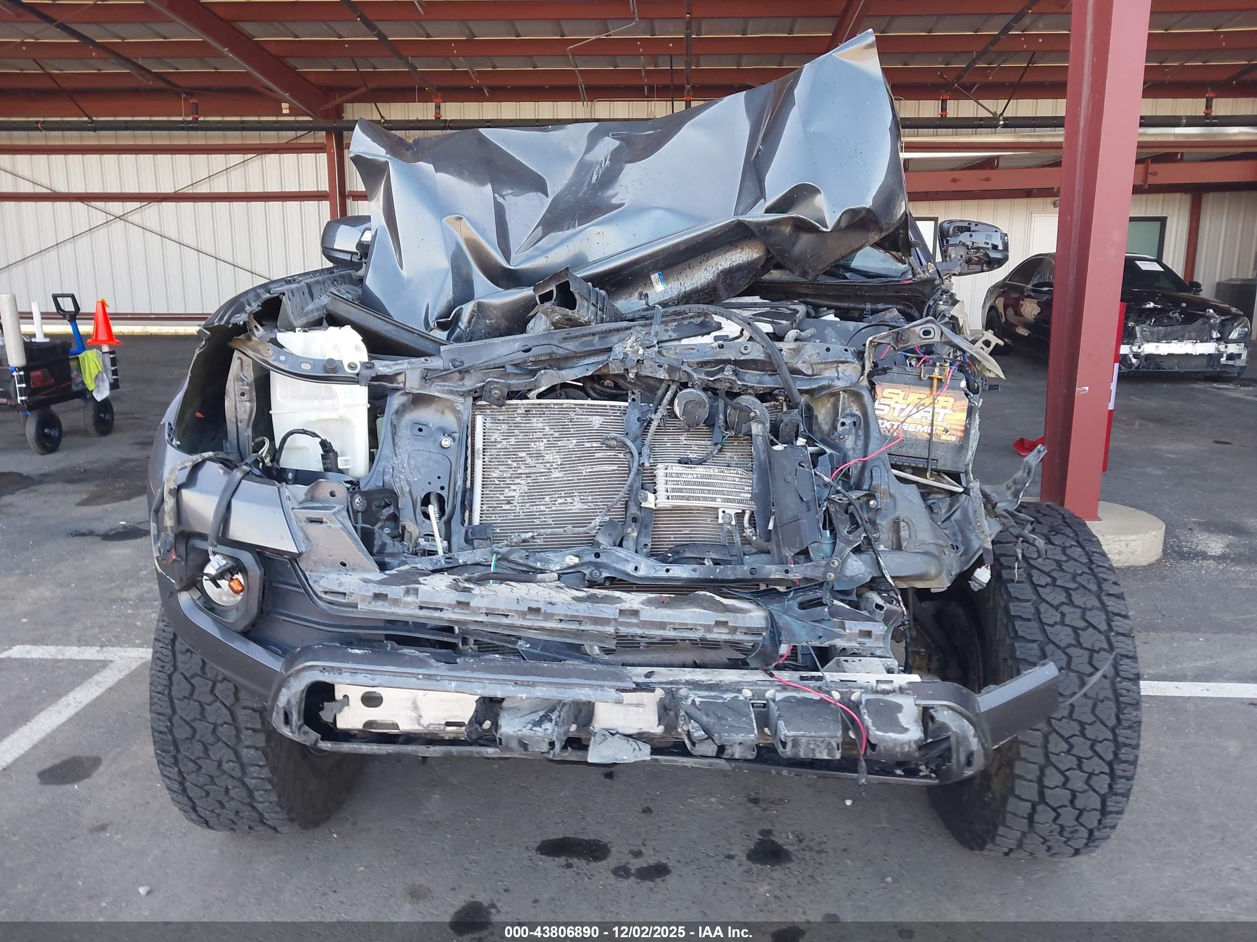 TOYOTA TACOMA image 6