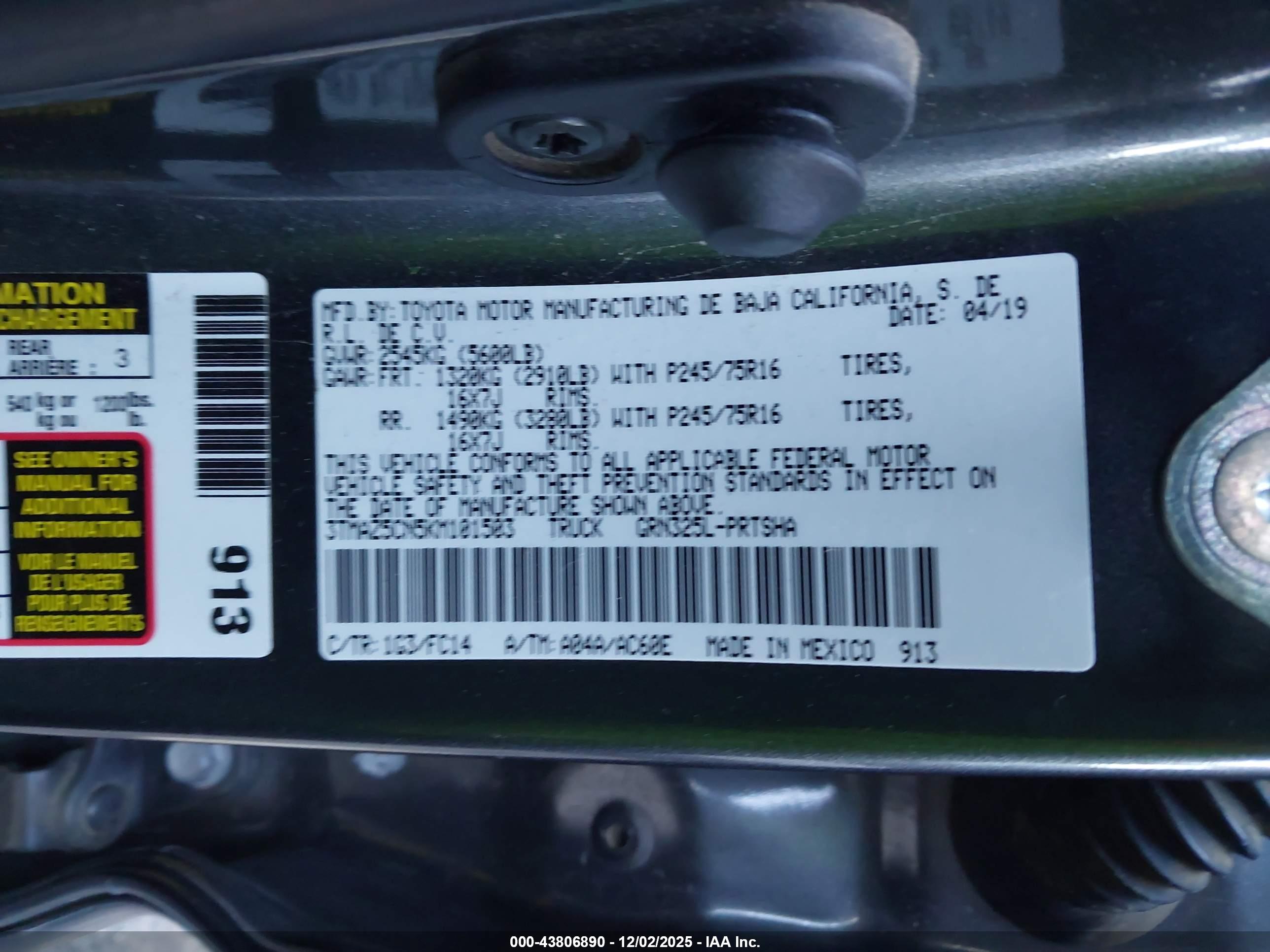 TOYOTA TACOMA image 9