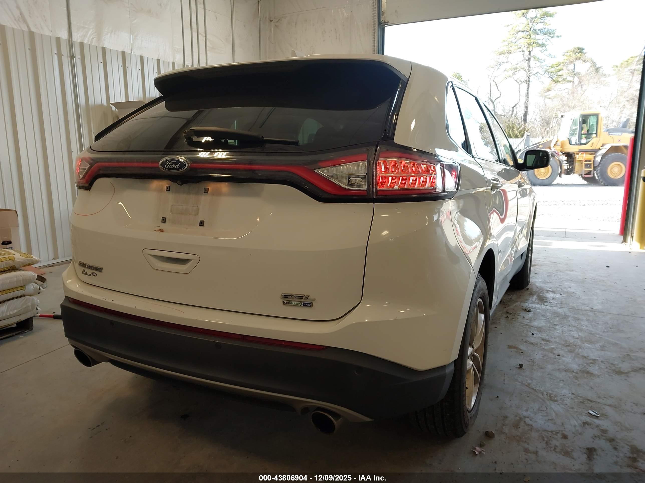 FORD EDGE image 4