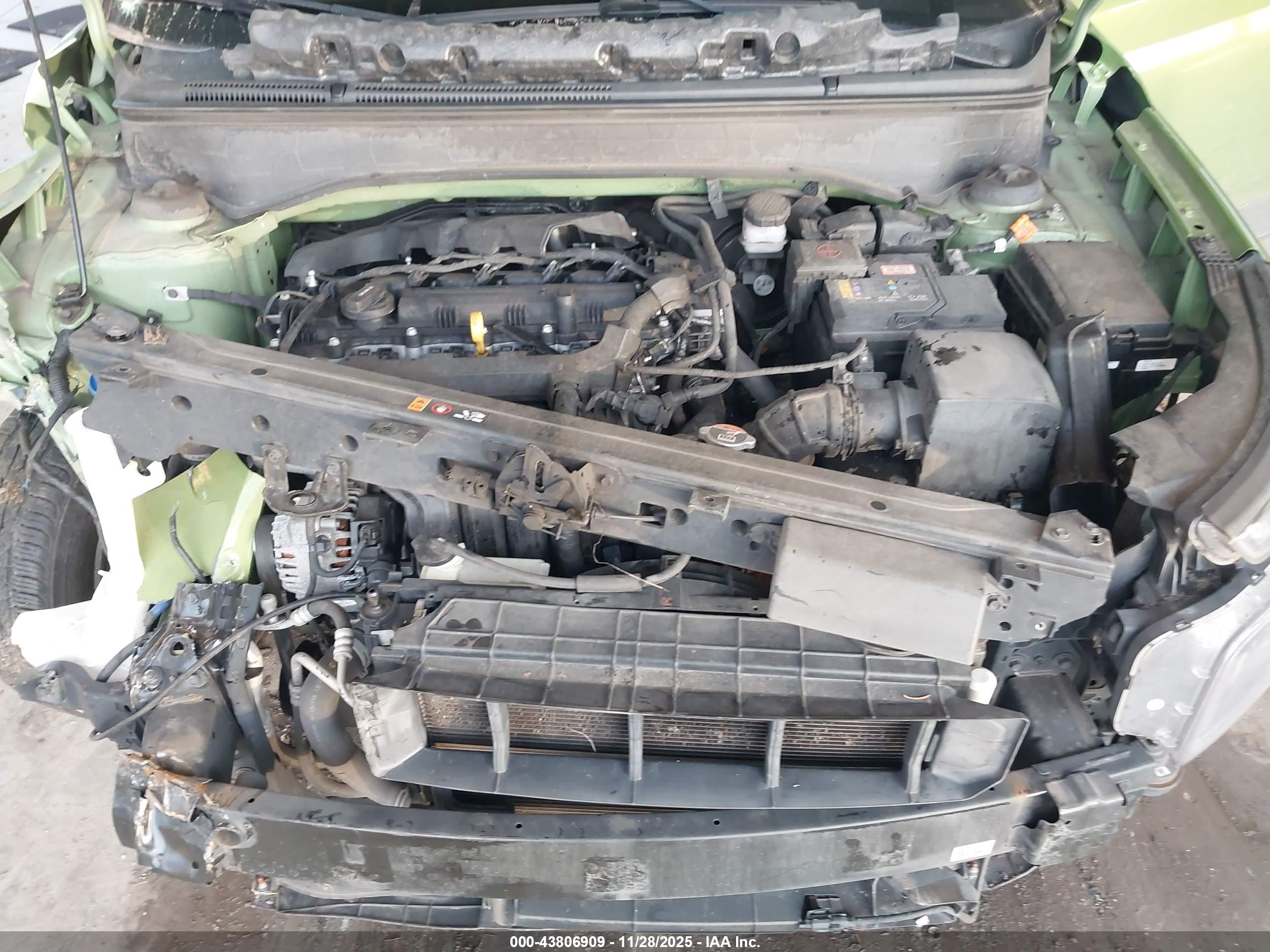 HYUNDAI VENUE image 10