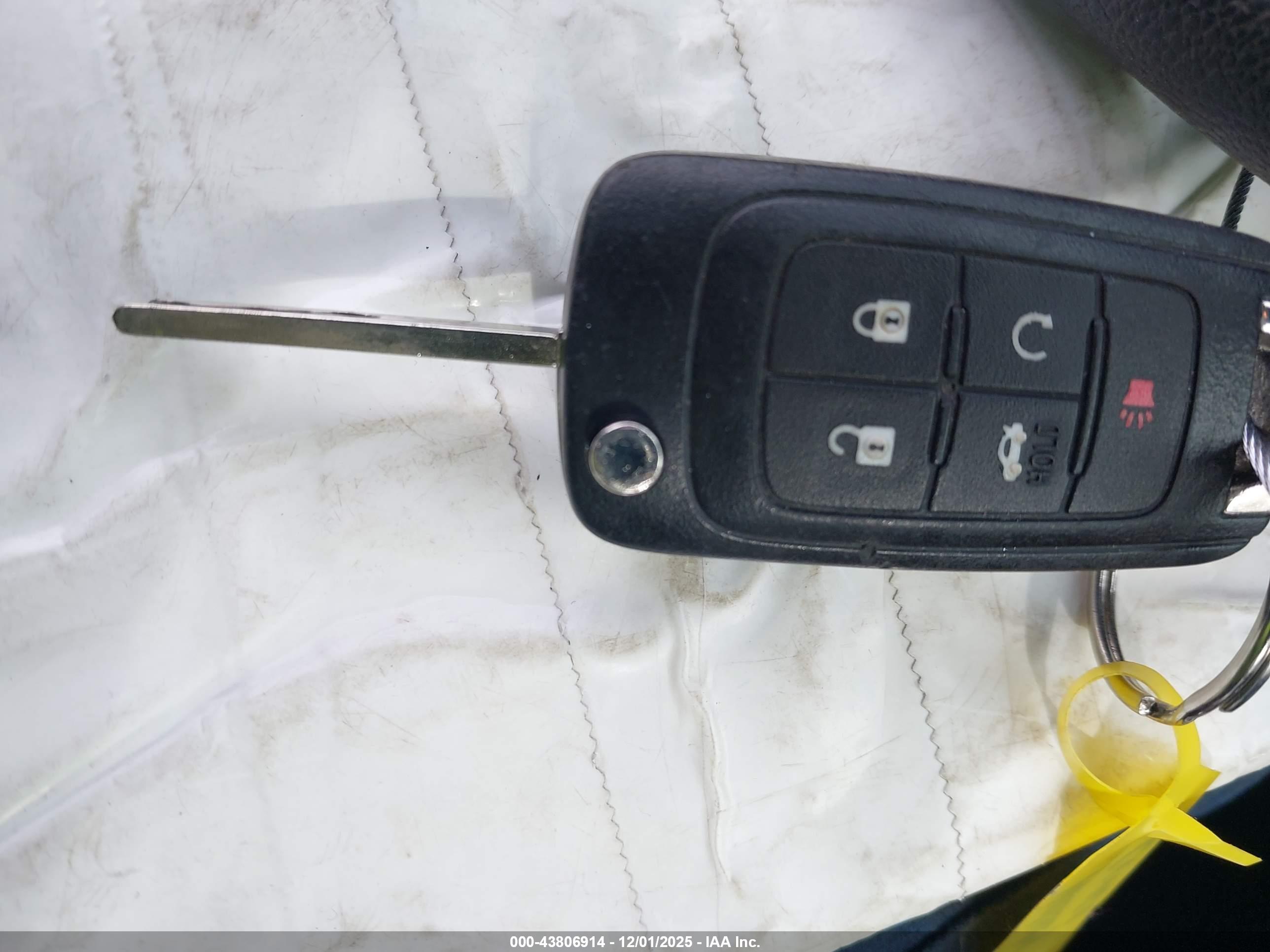 CHEVROLET CRUZE image 11