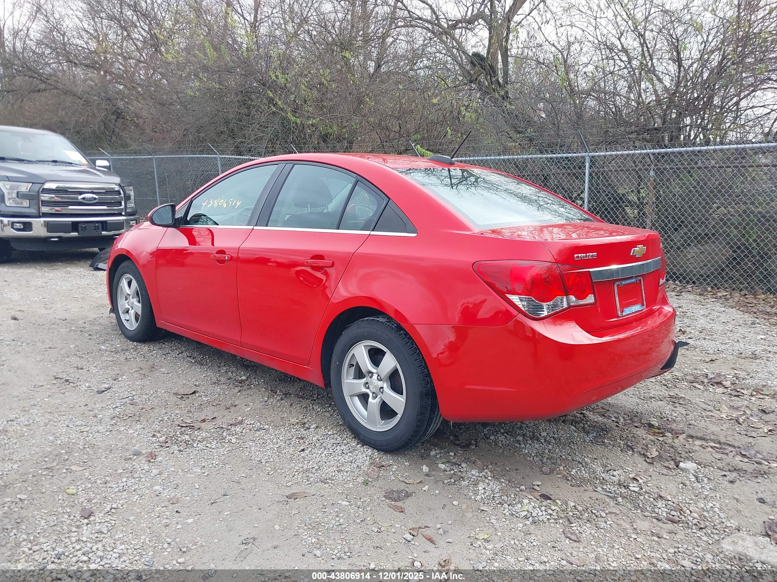 CHEVROLET CRUZE image 3