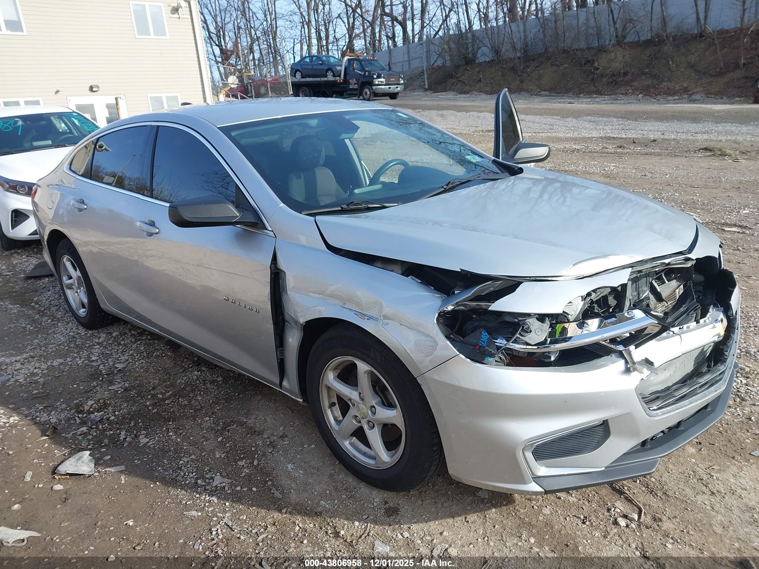 CHEVROLET MALIBU image 6