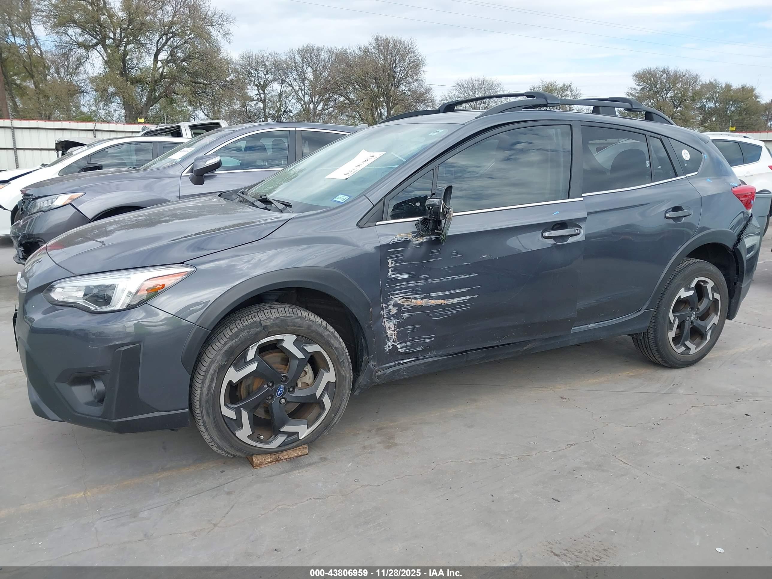 SUBARU CROSSTREK image 6