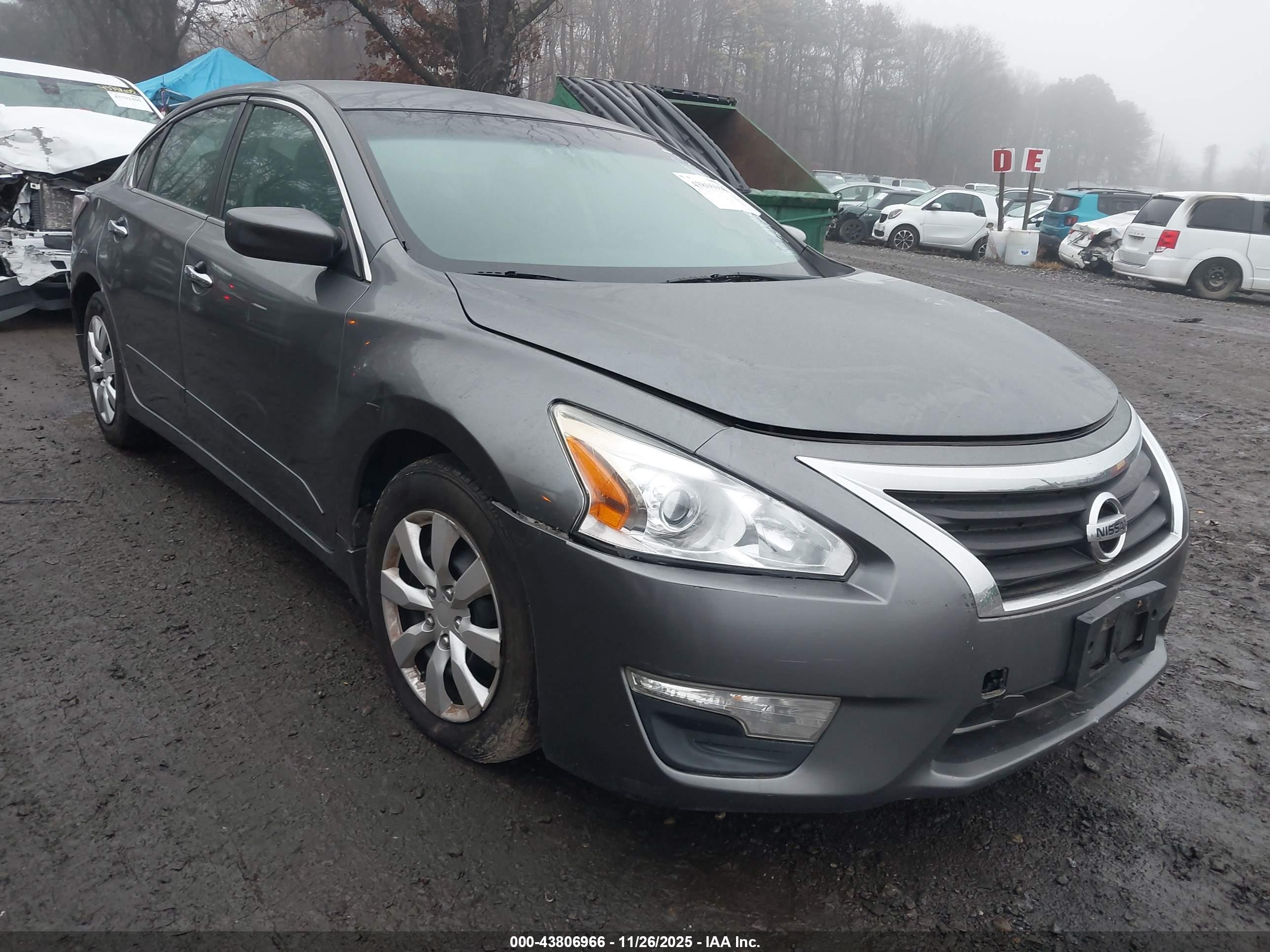 NISSAN ALTIMA image 6