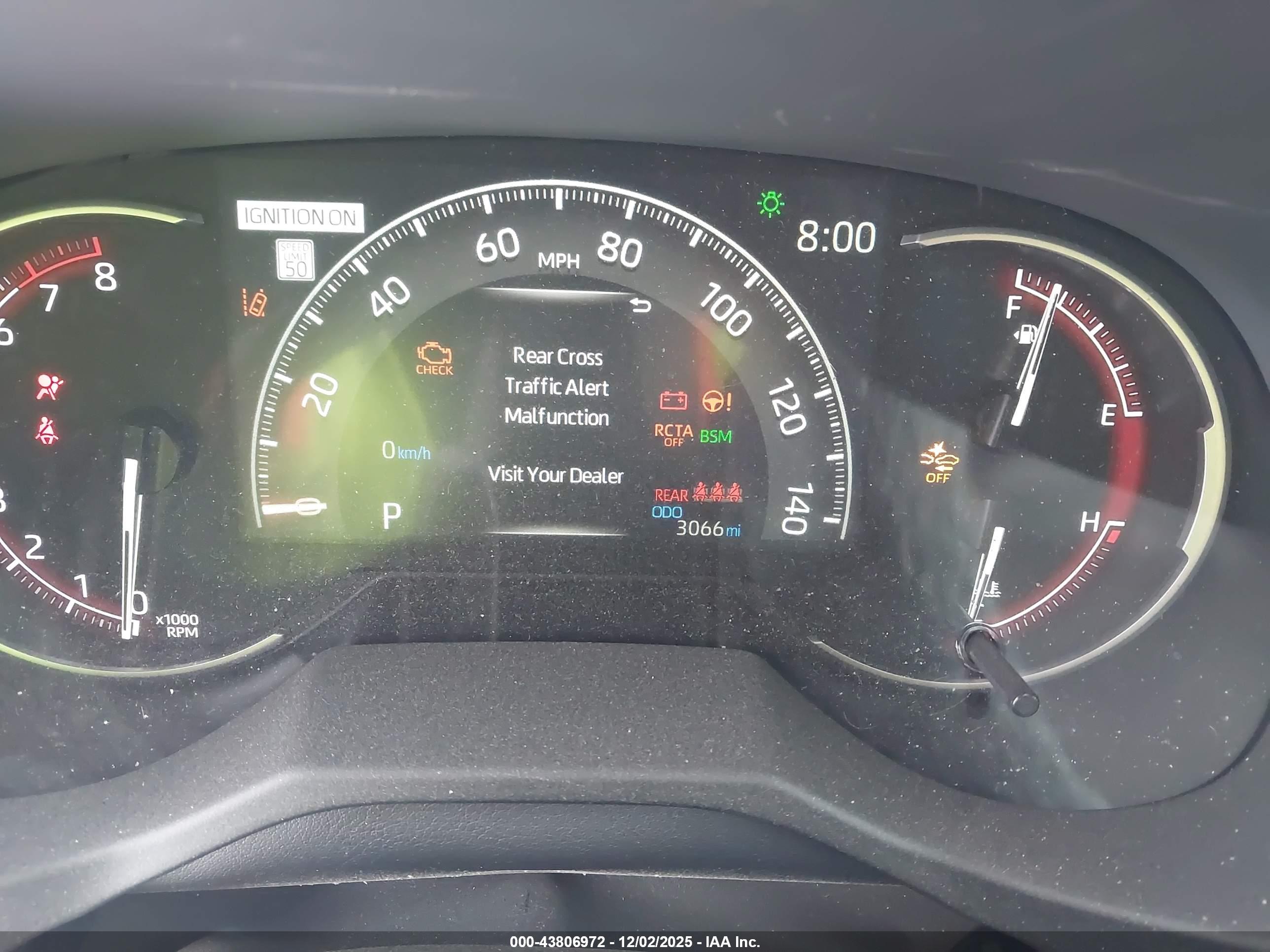 TOYOTA RAV4 image 7