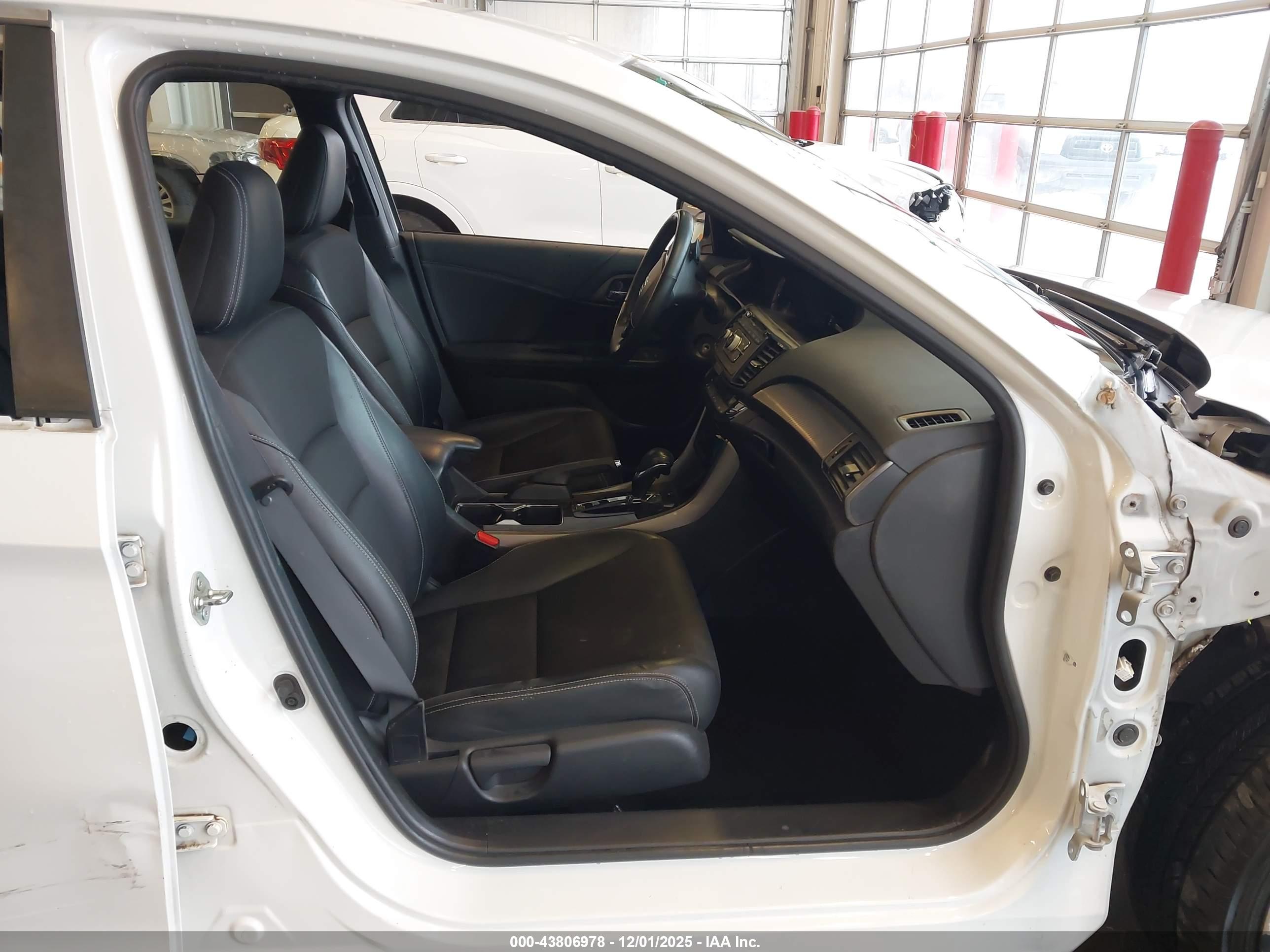 HONDA ACCORD image 5