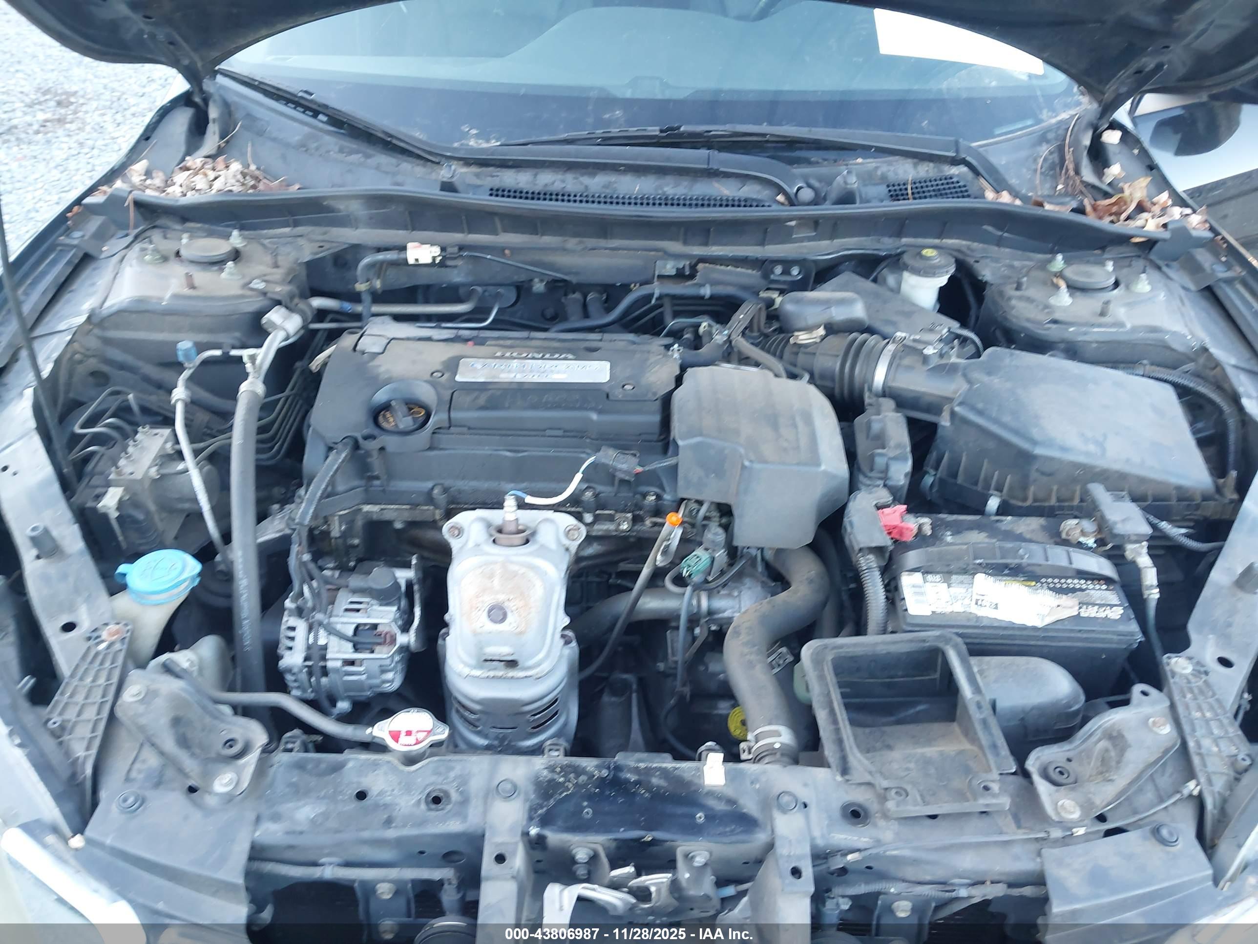 HONDA ACCORD image 10