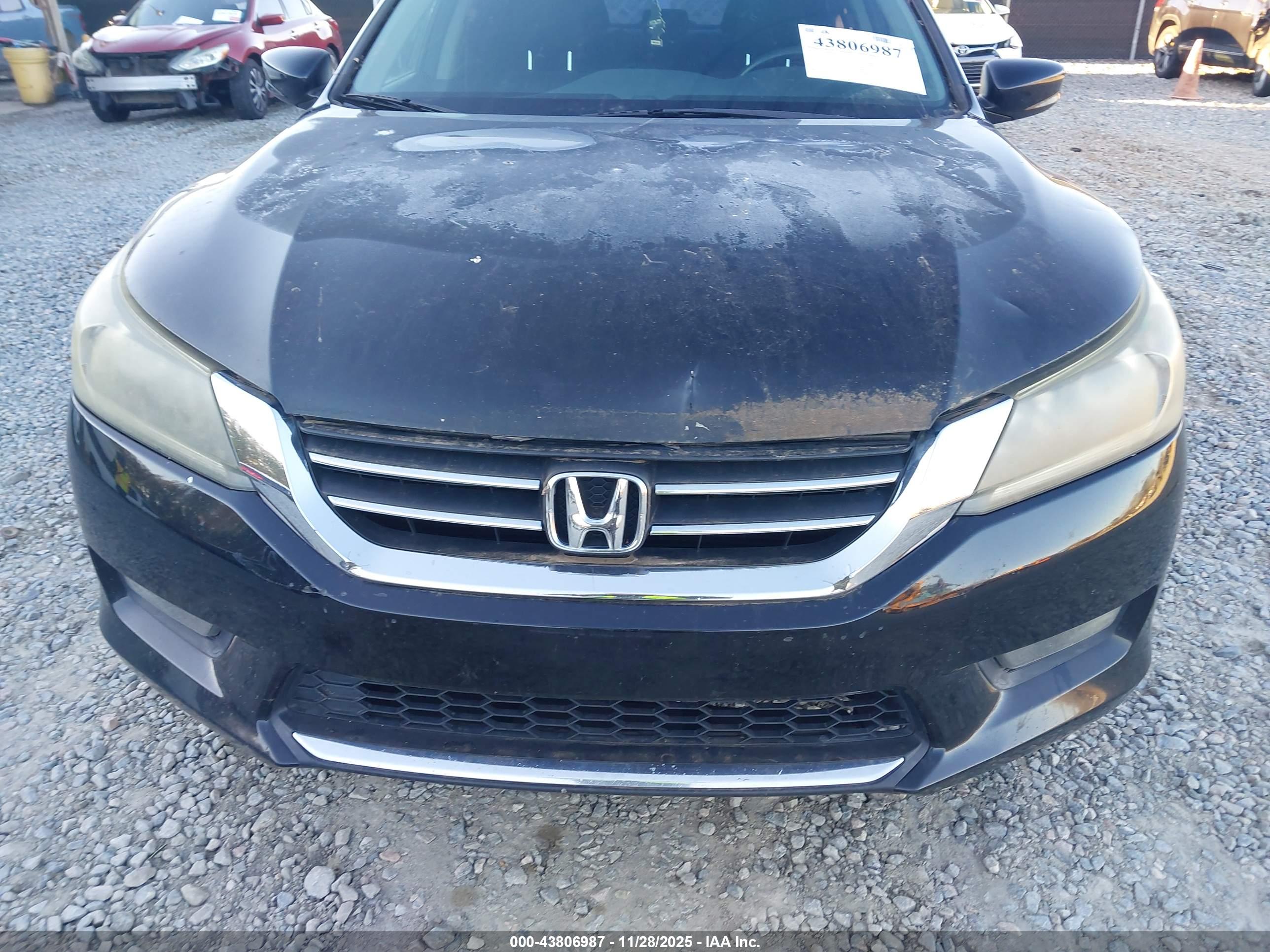 HONDA ACCORD image 6