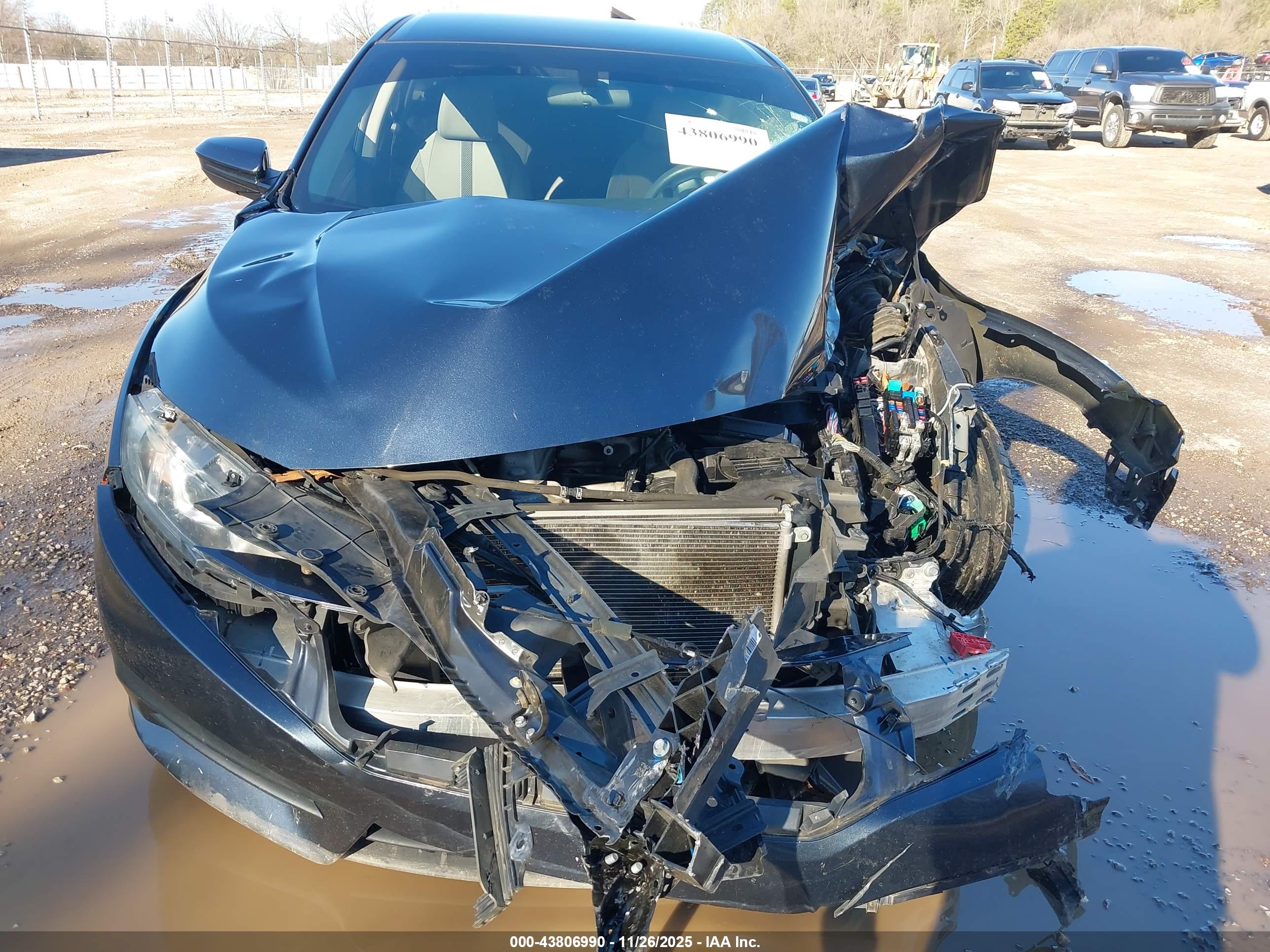 HONDA CIVIC image 6