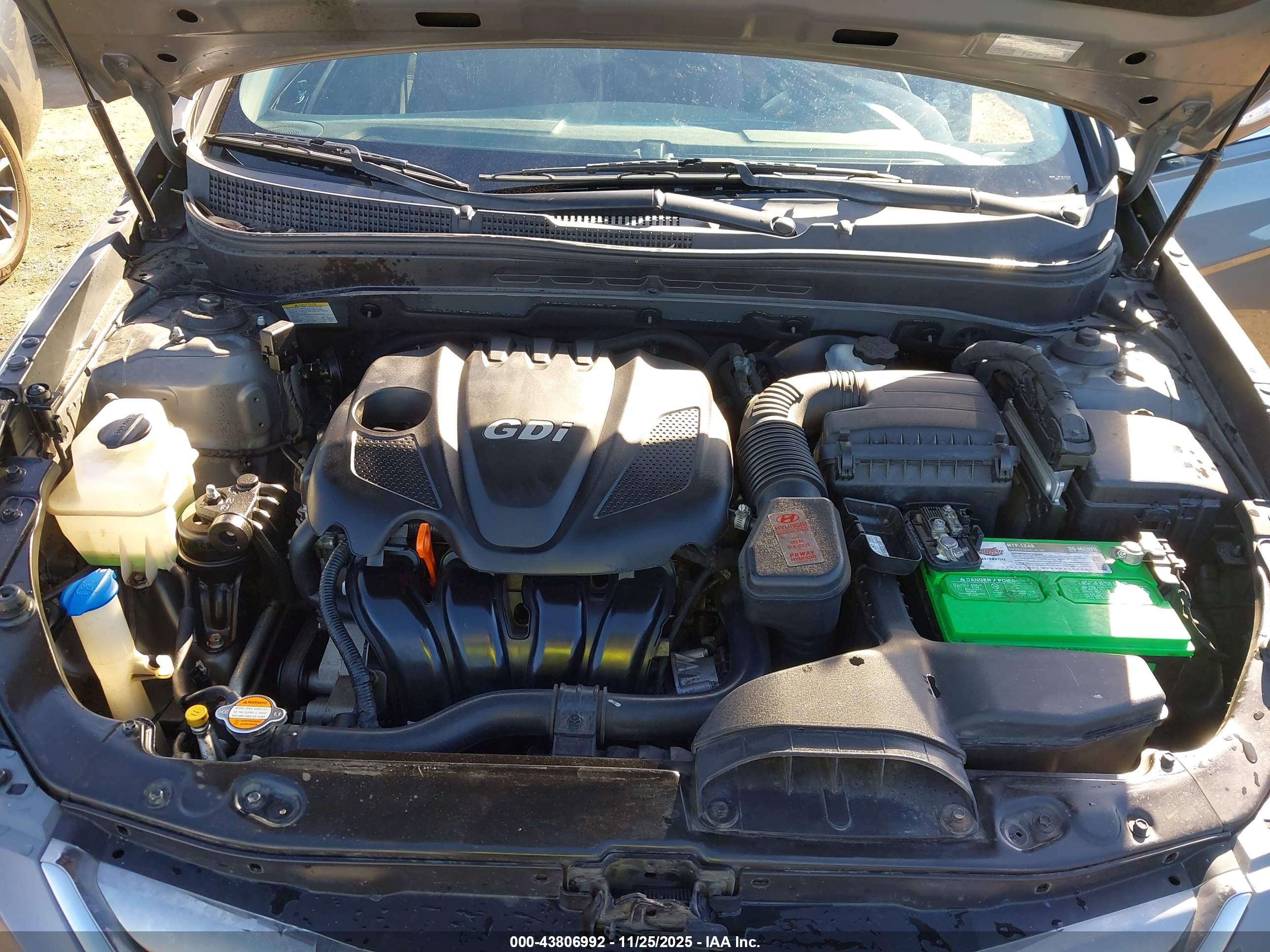 HYUNDAI SONATA image 10