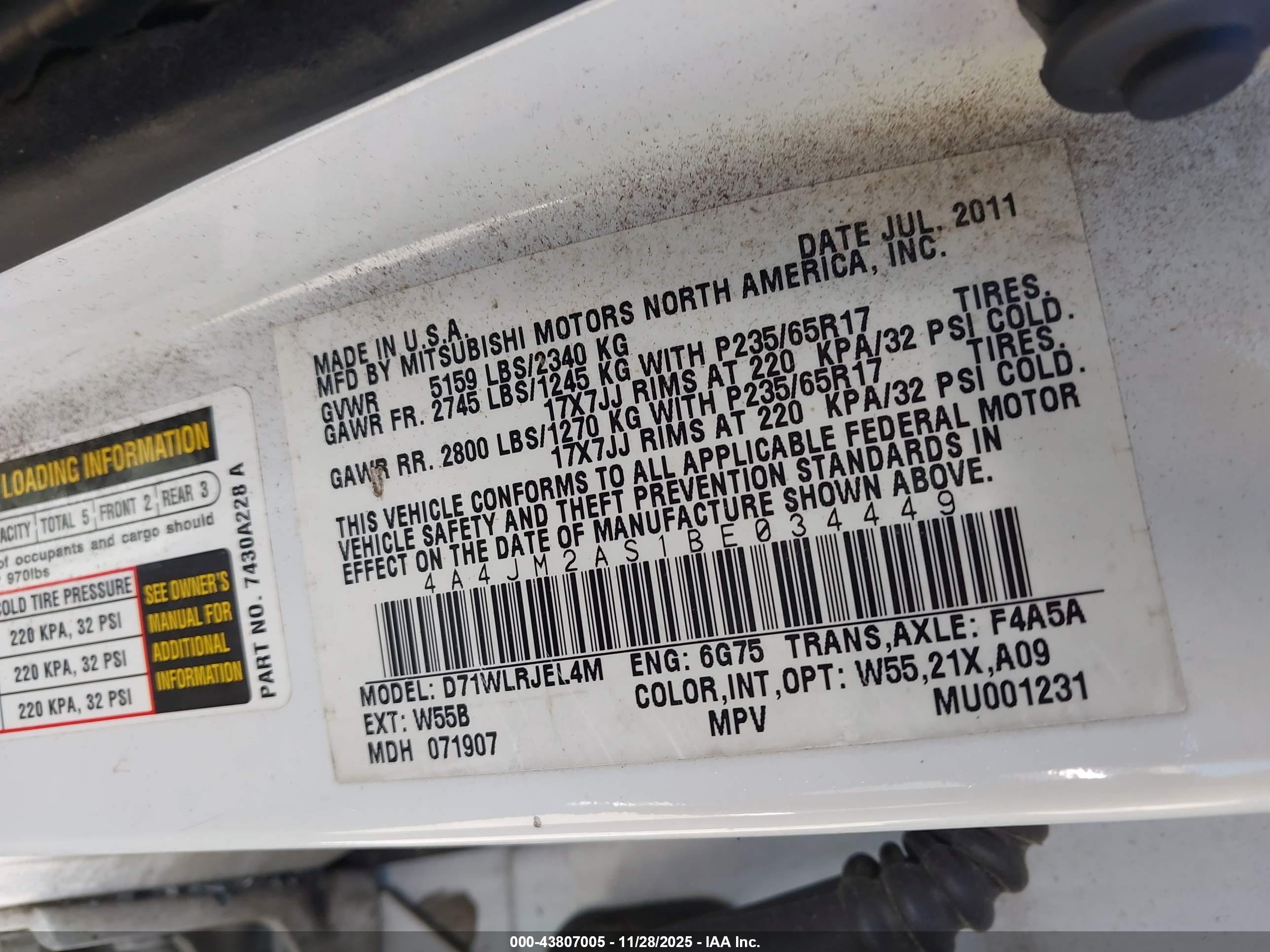 MITSUBISHI ENDEAVOR image 9