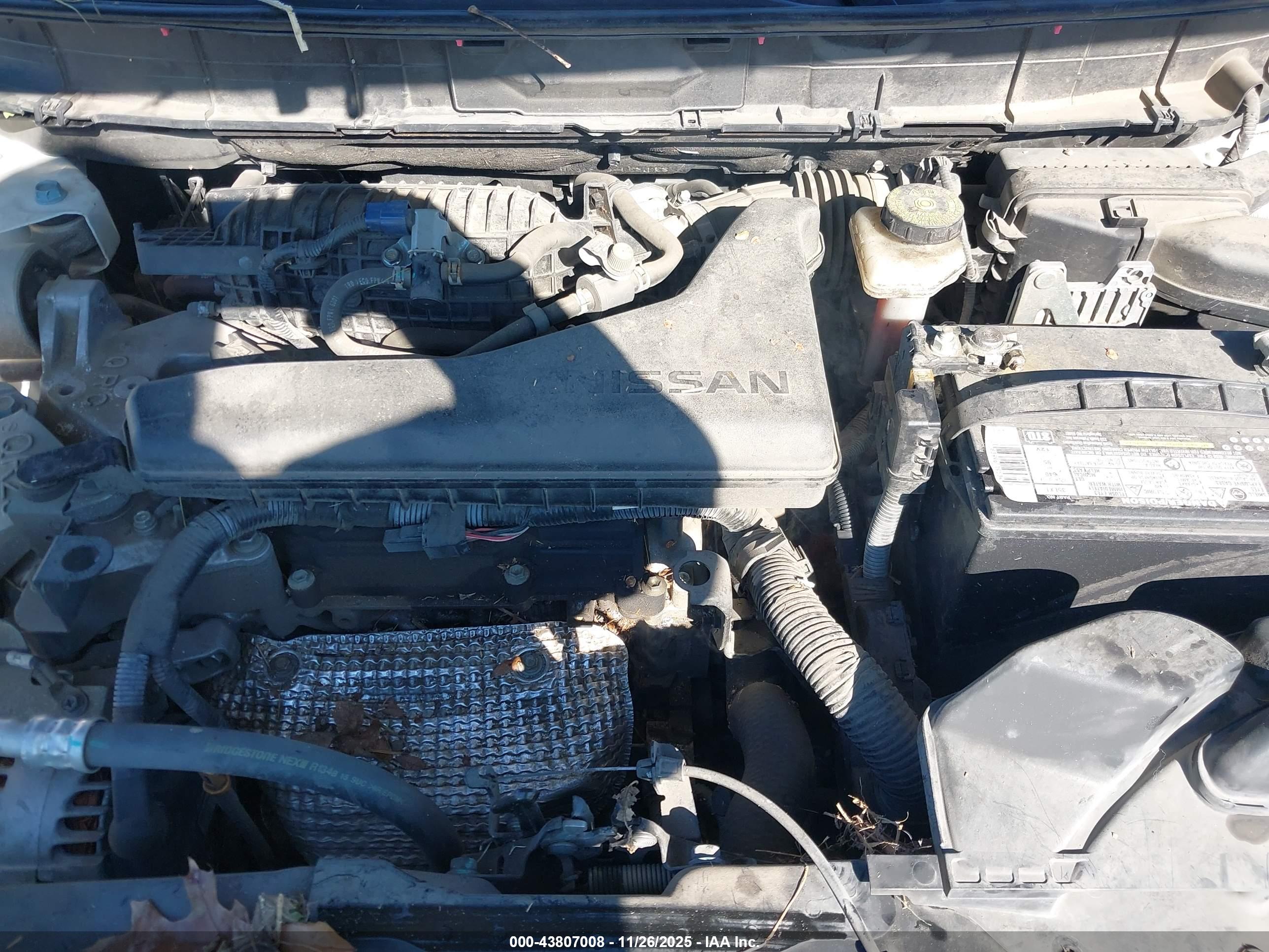 NISSAN ROGUE image 10