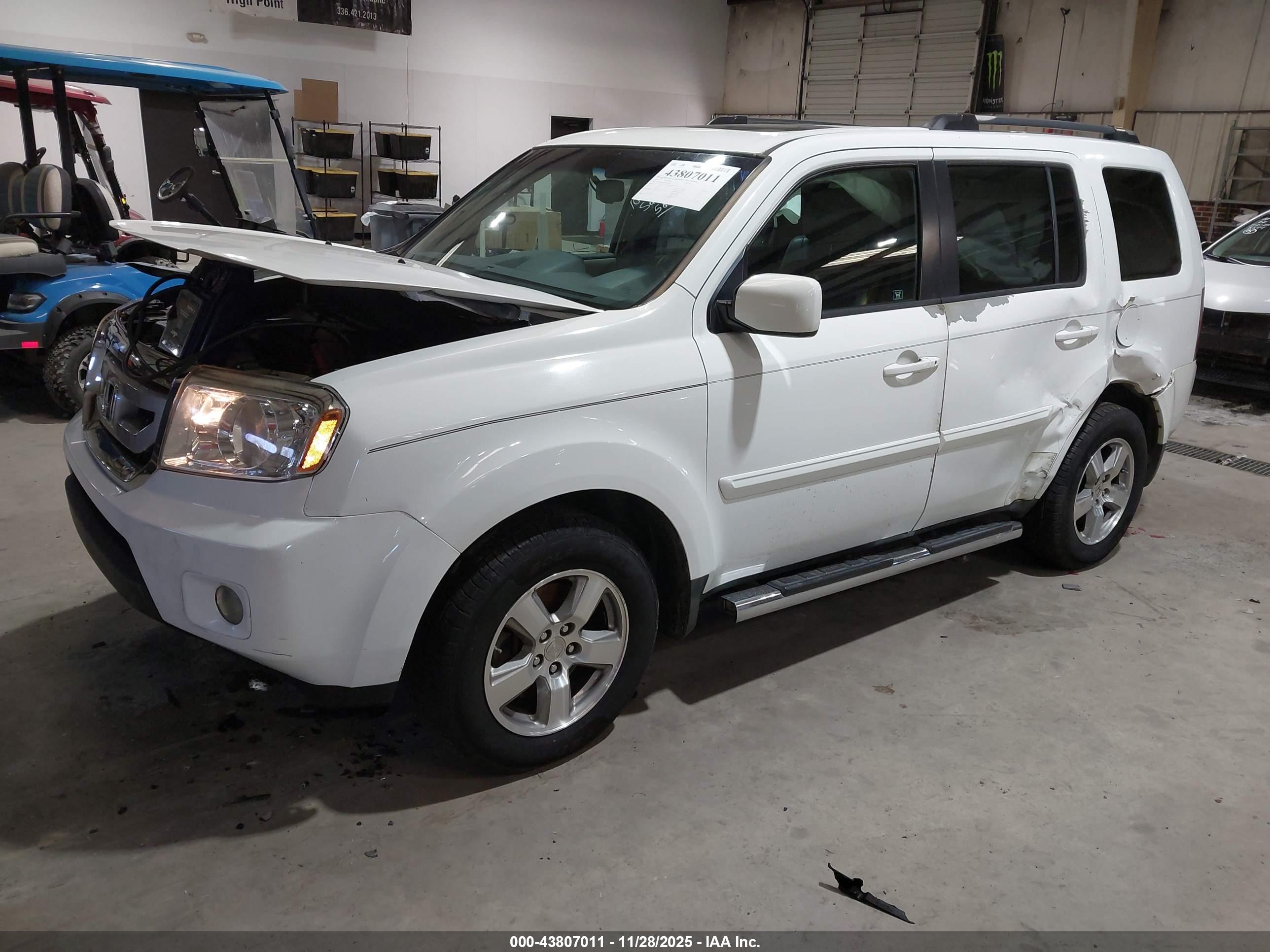 HONDA PILOT image 2