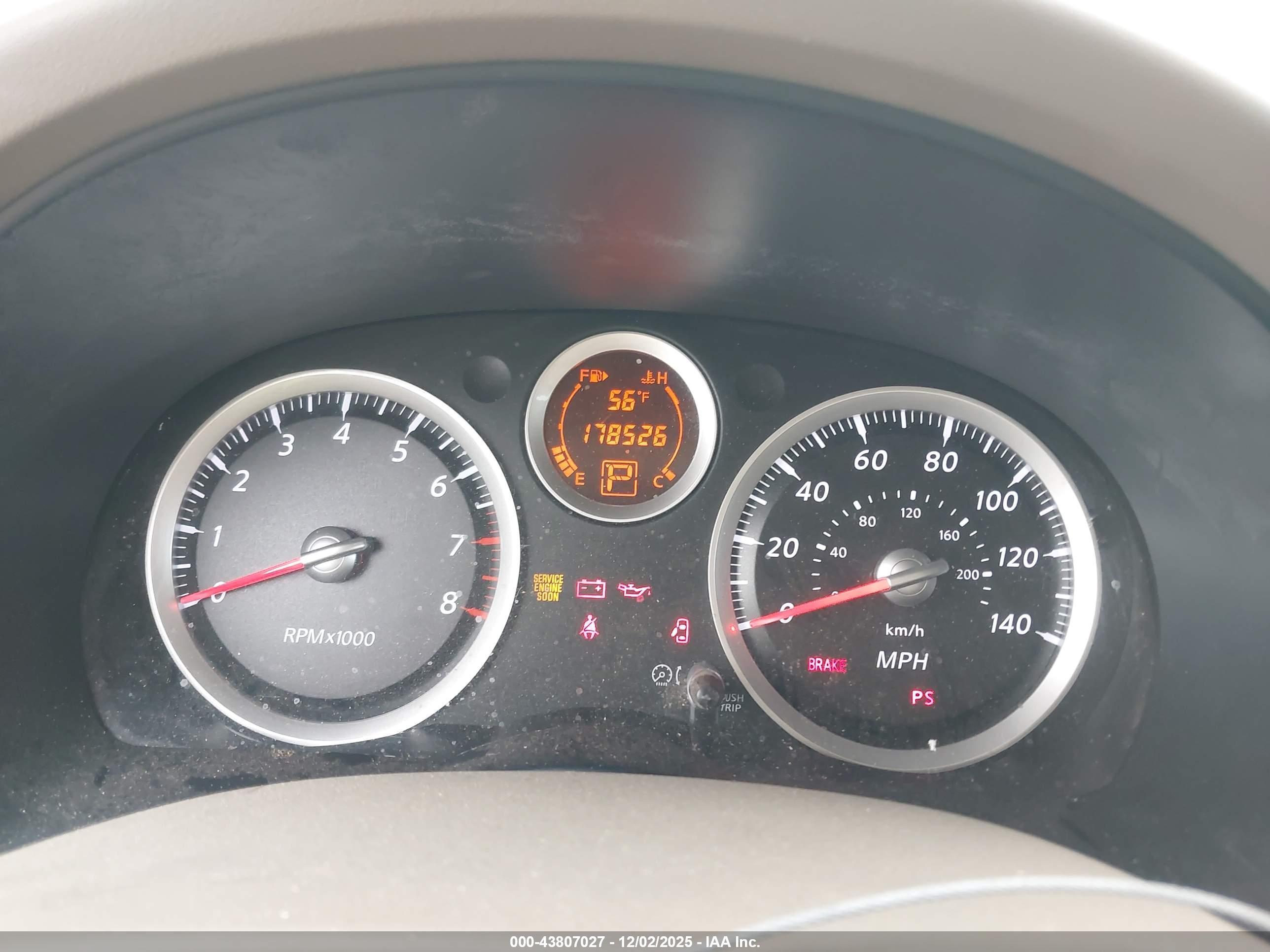 NISSAN SENTRA image 7