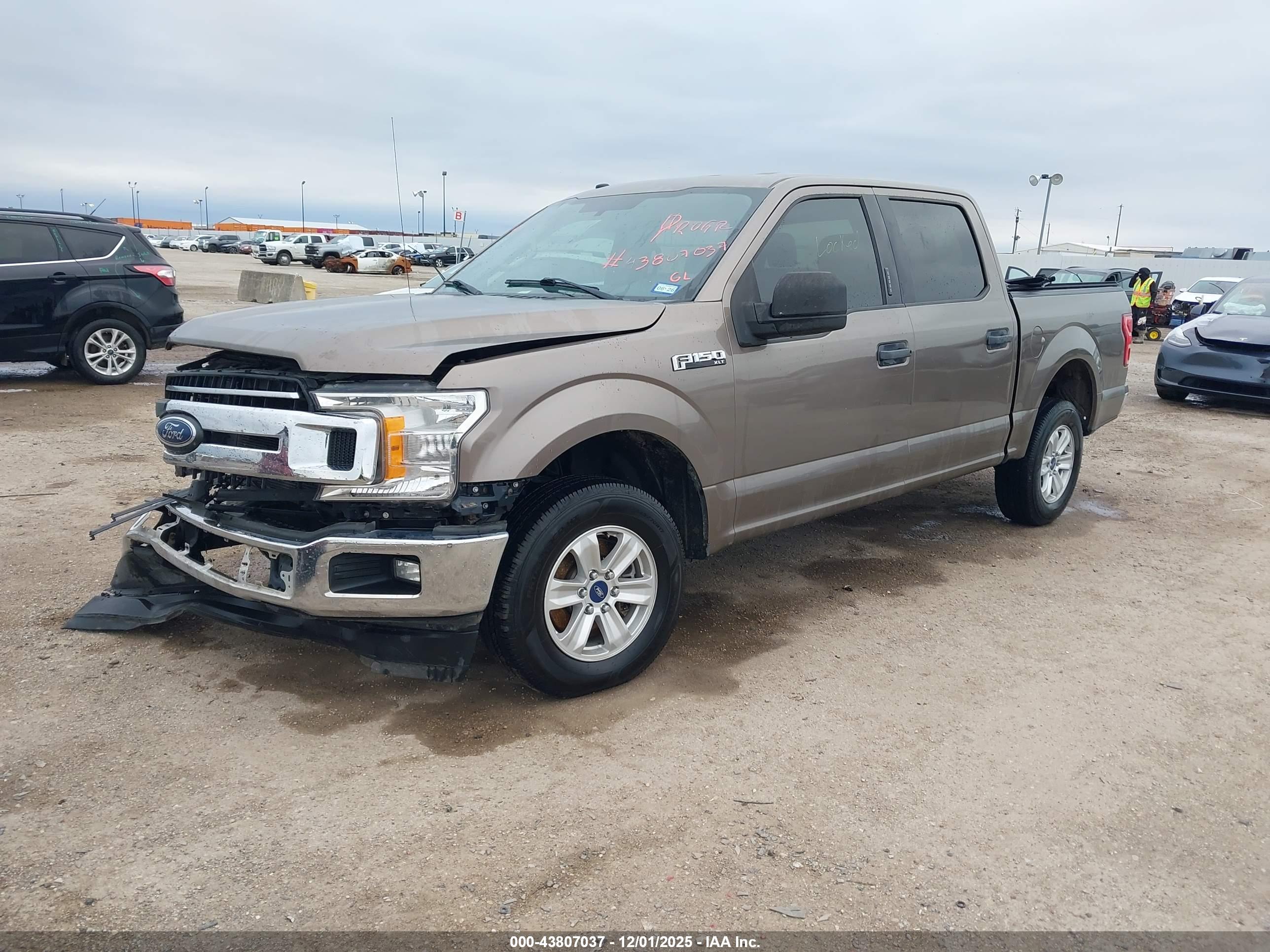 FORD F-150 image 2
