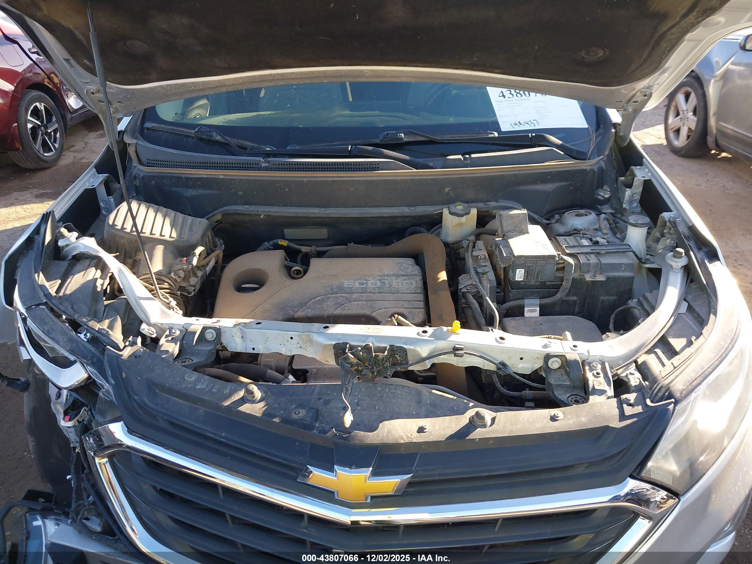CHEVROLET EQUINOX image 10