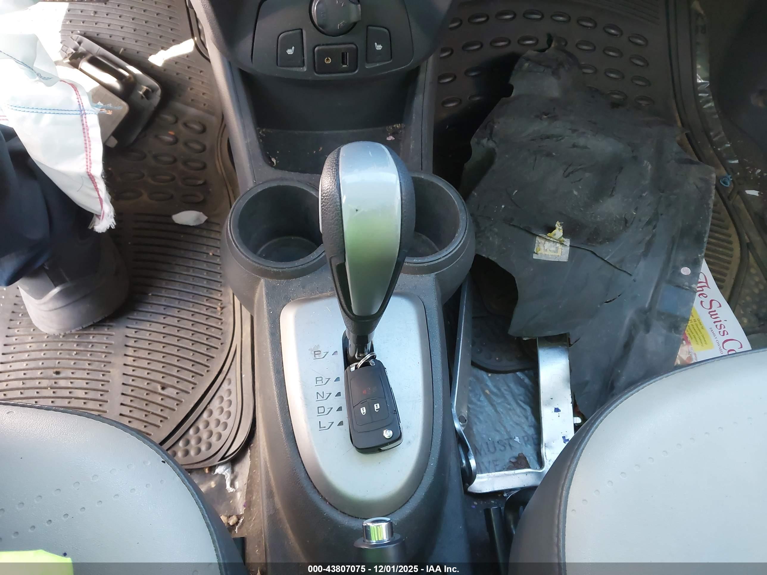 CHEVROLET SPARK image 11