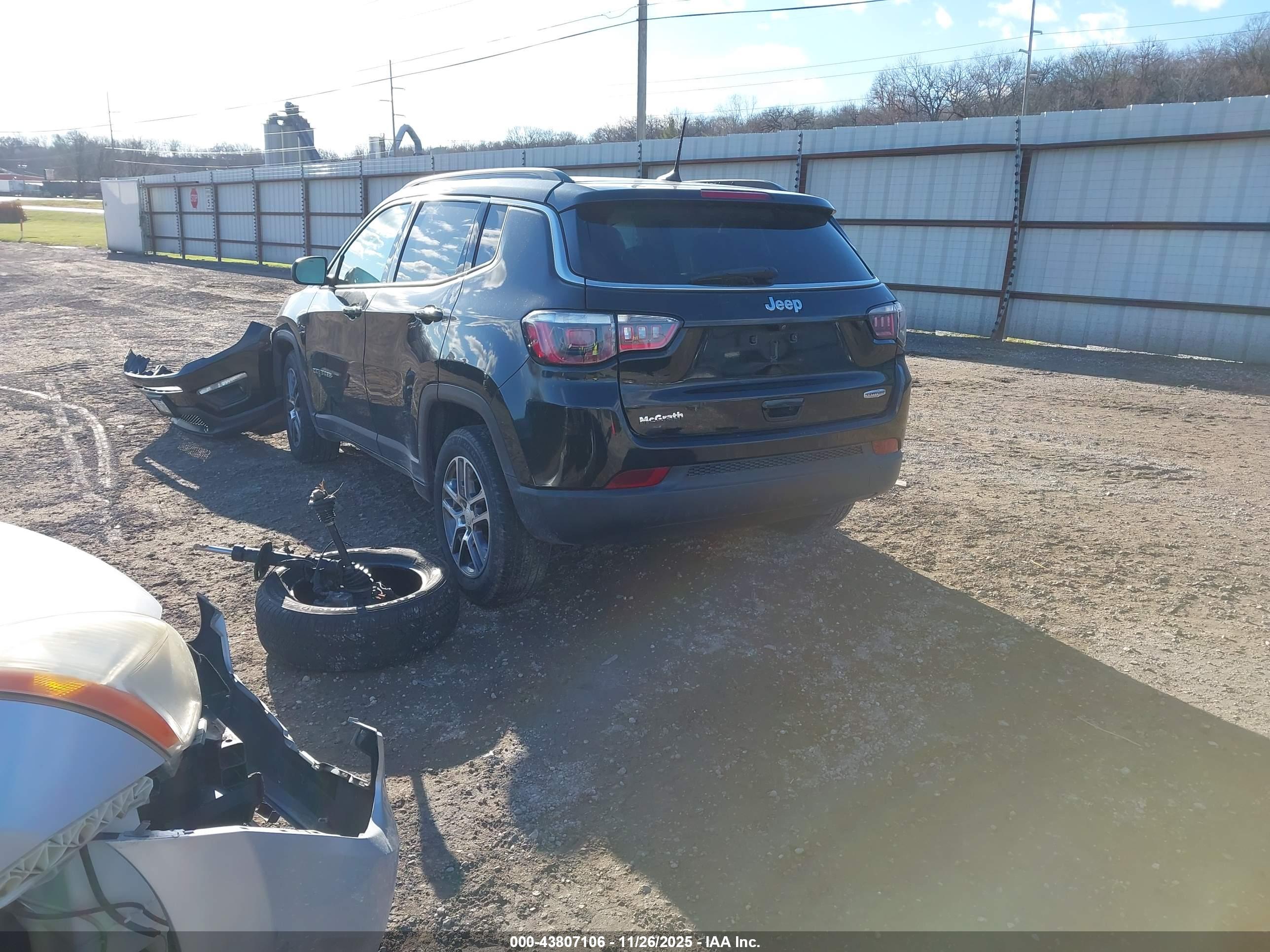 JEEP COMPASS image 3