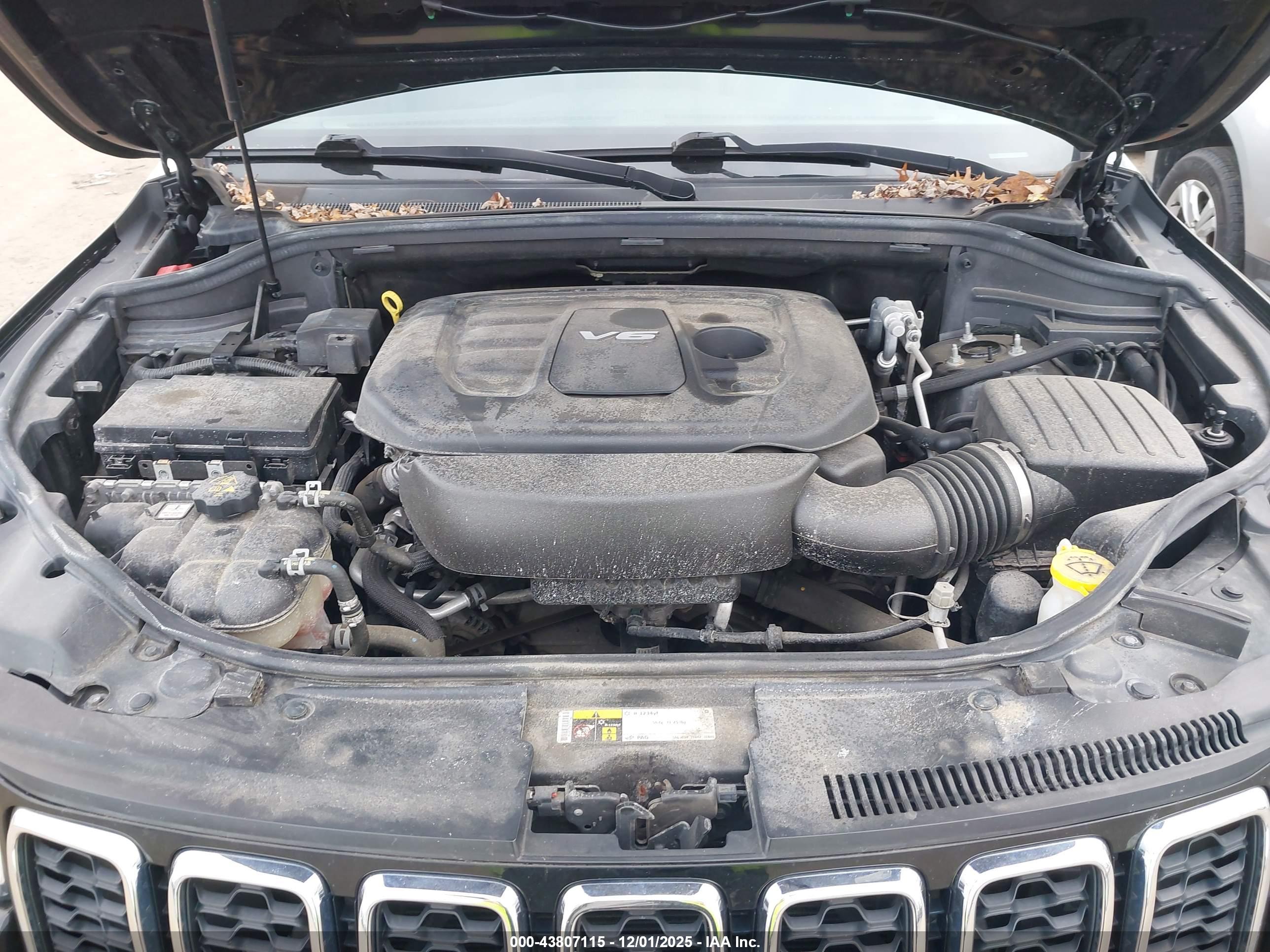 JEEP GRAND image 10