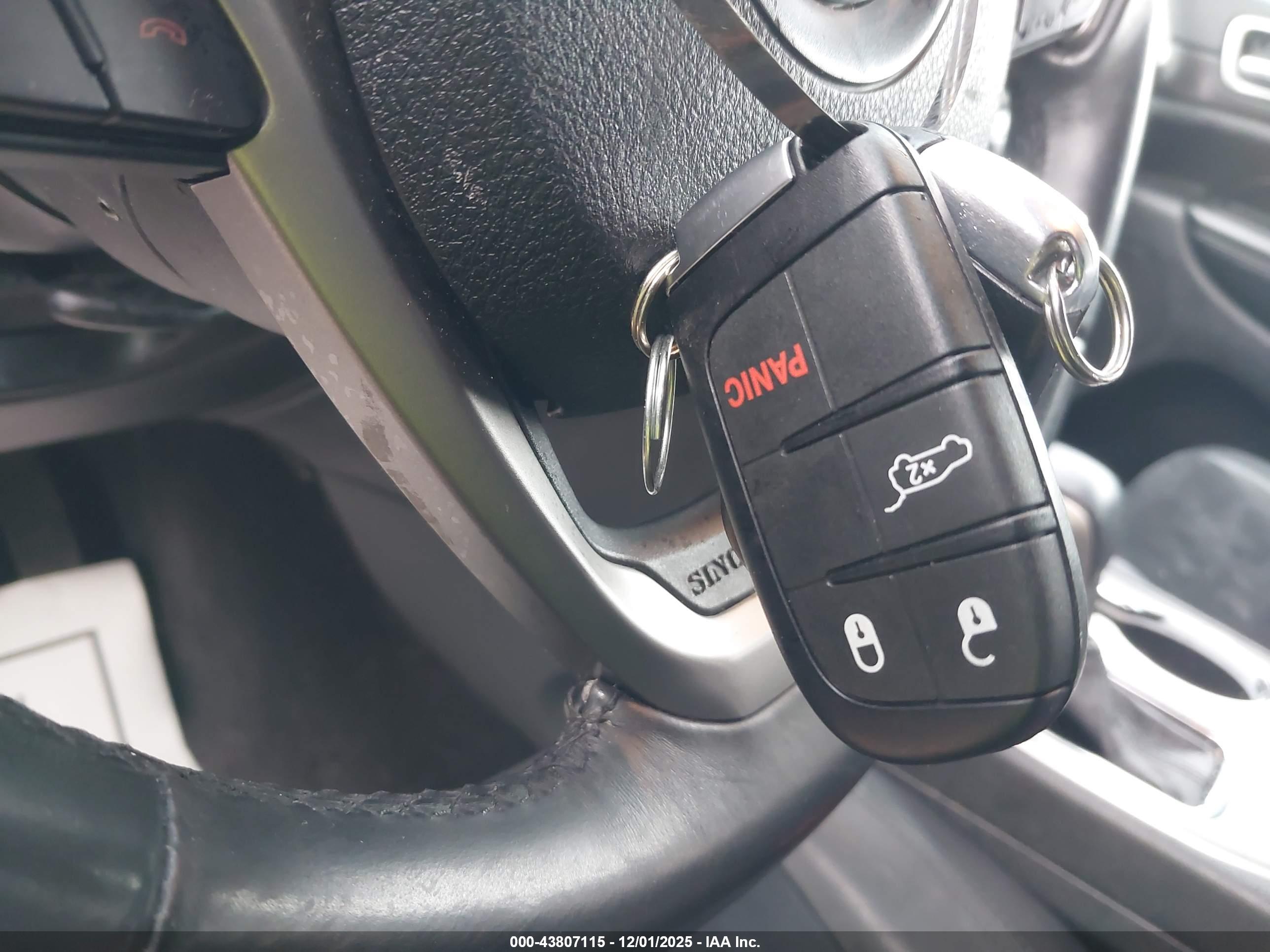 JEEP GRAND image 11