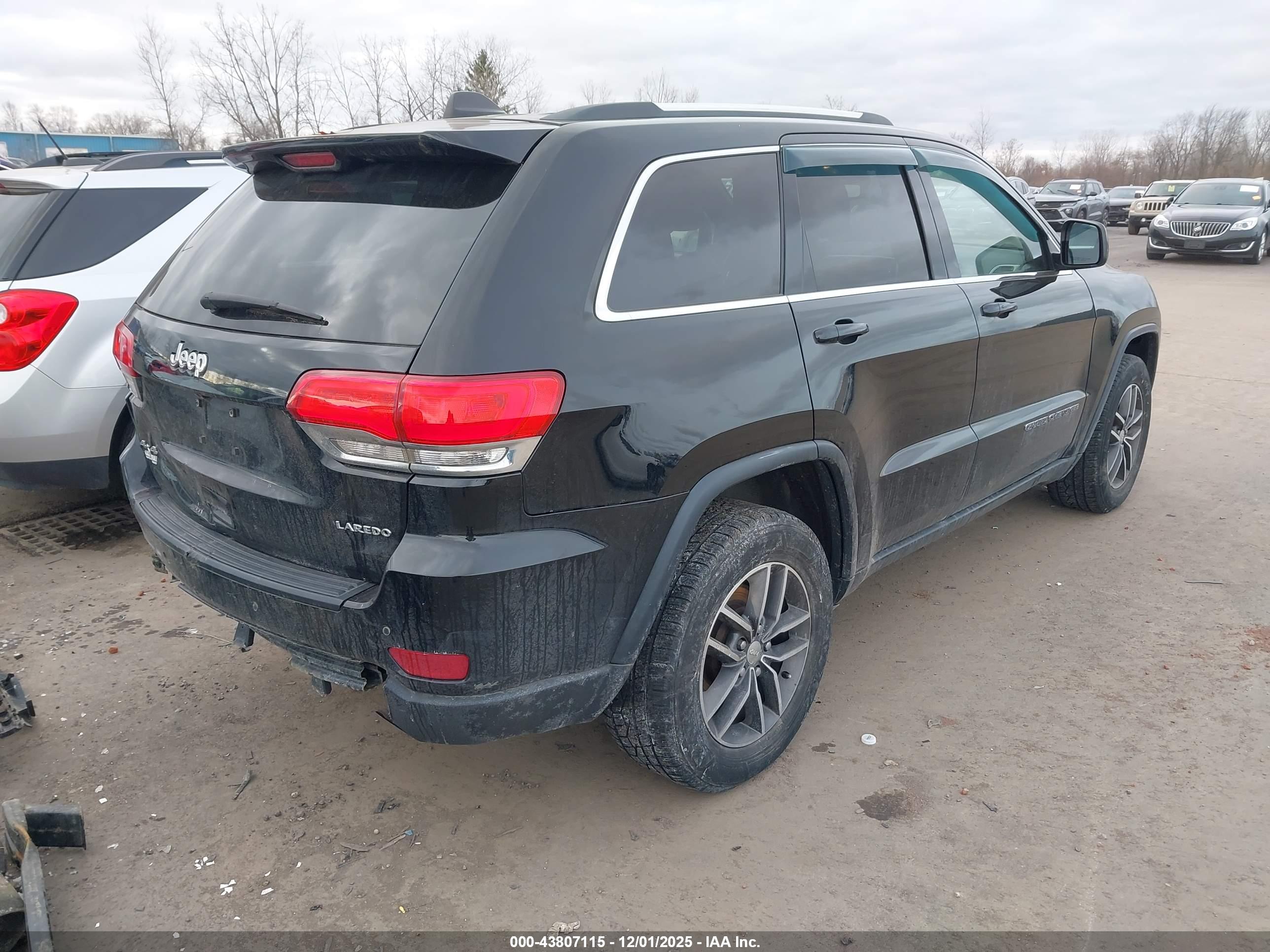 JEEP GRAND image 4