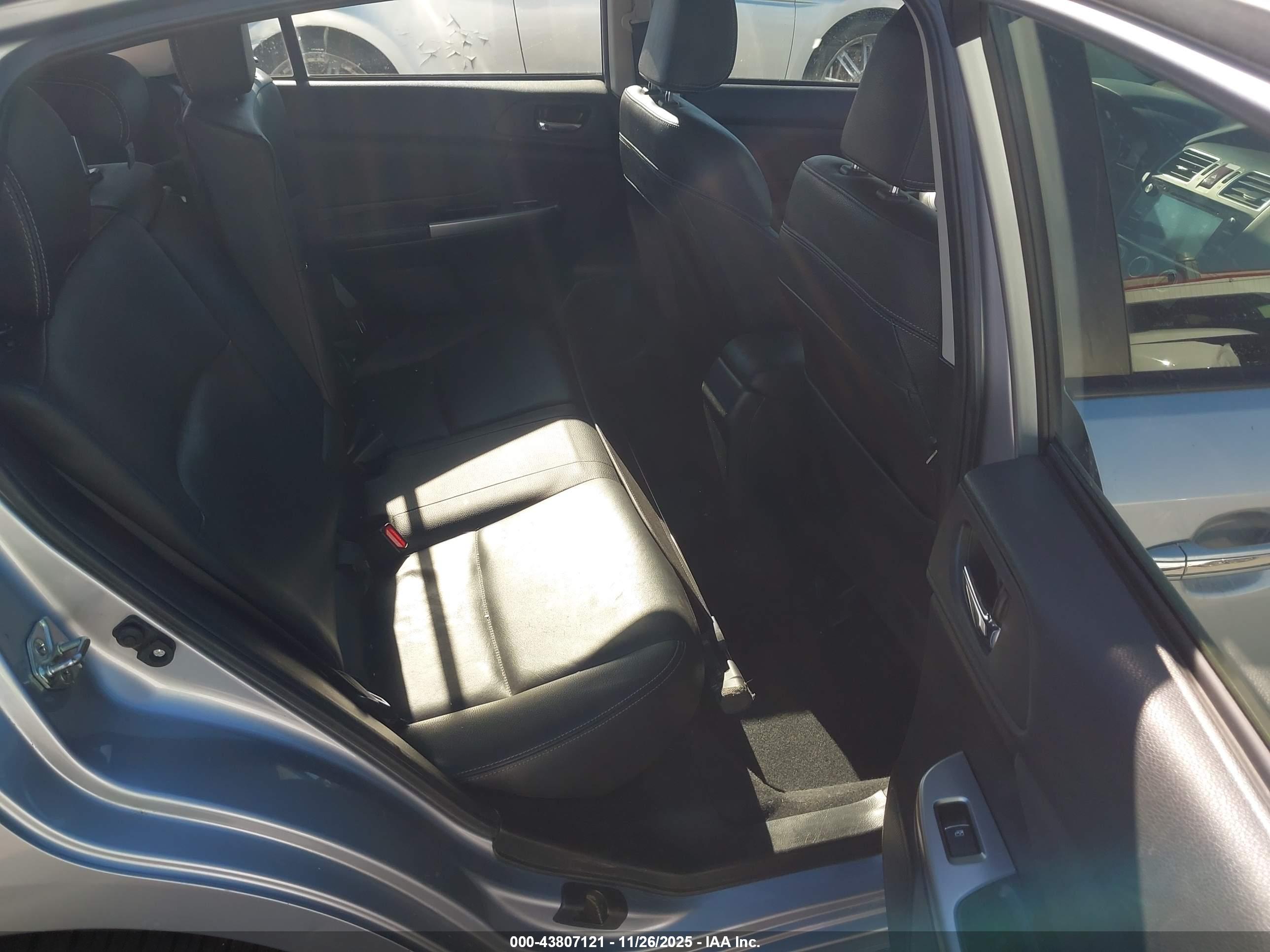 SUBARU IMPREZA image 8