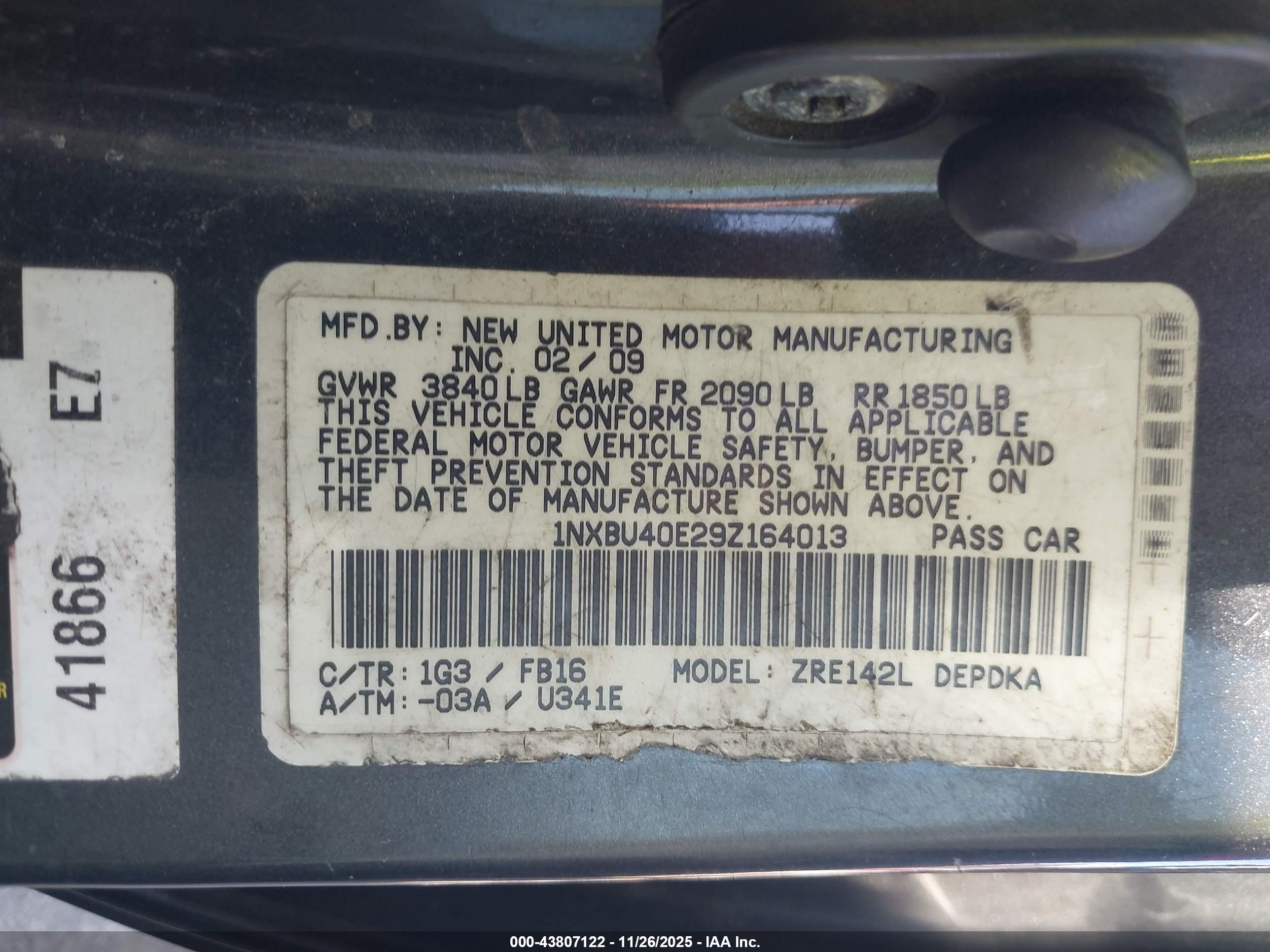TOYOTA COROLLA image 9