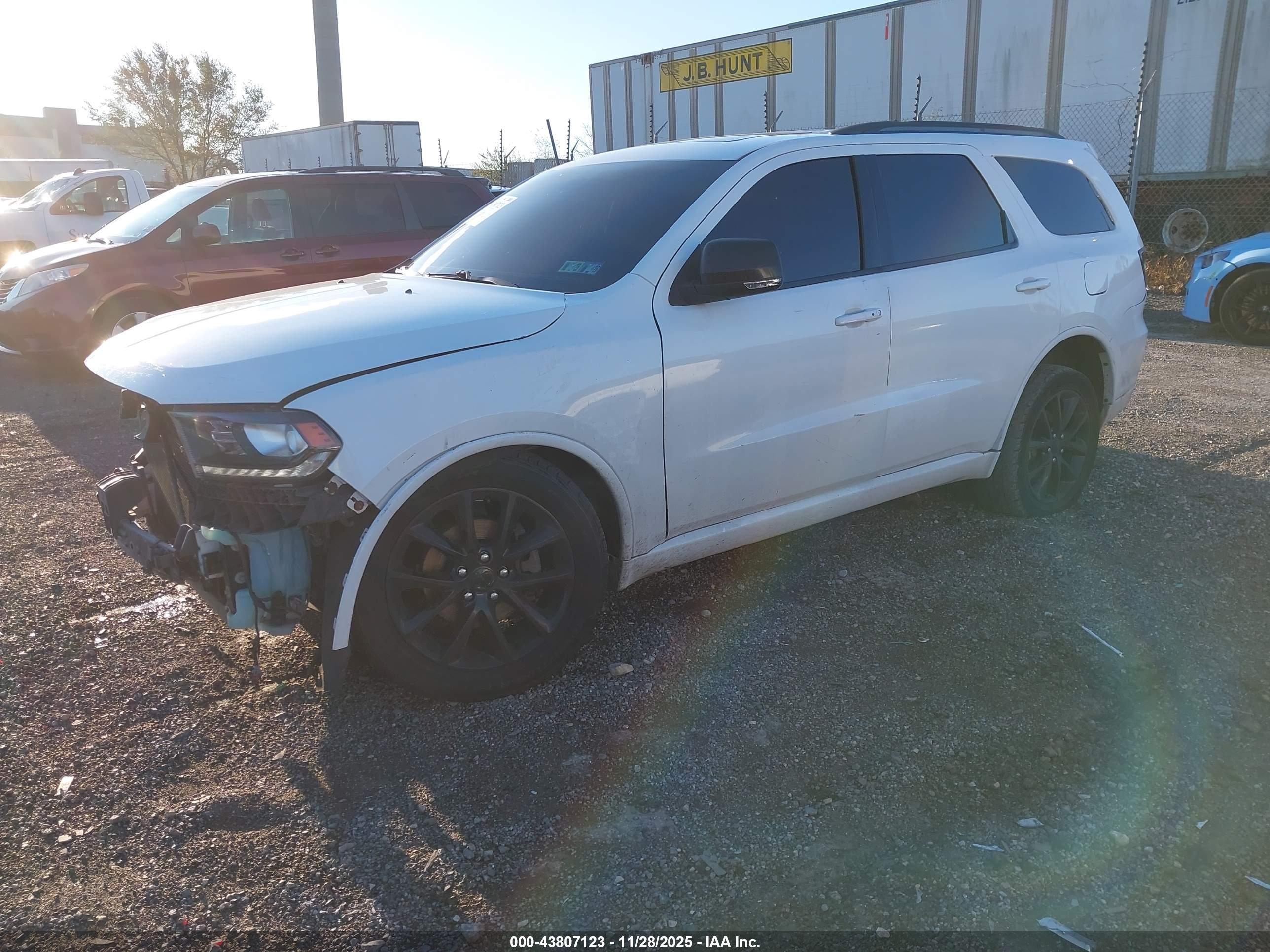 DODGE DURANGO image 2