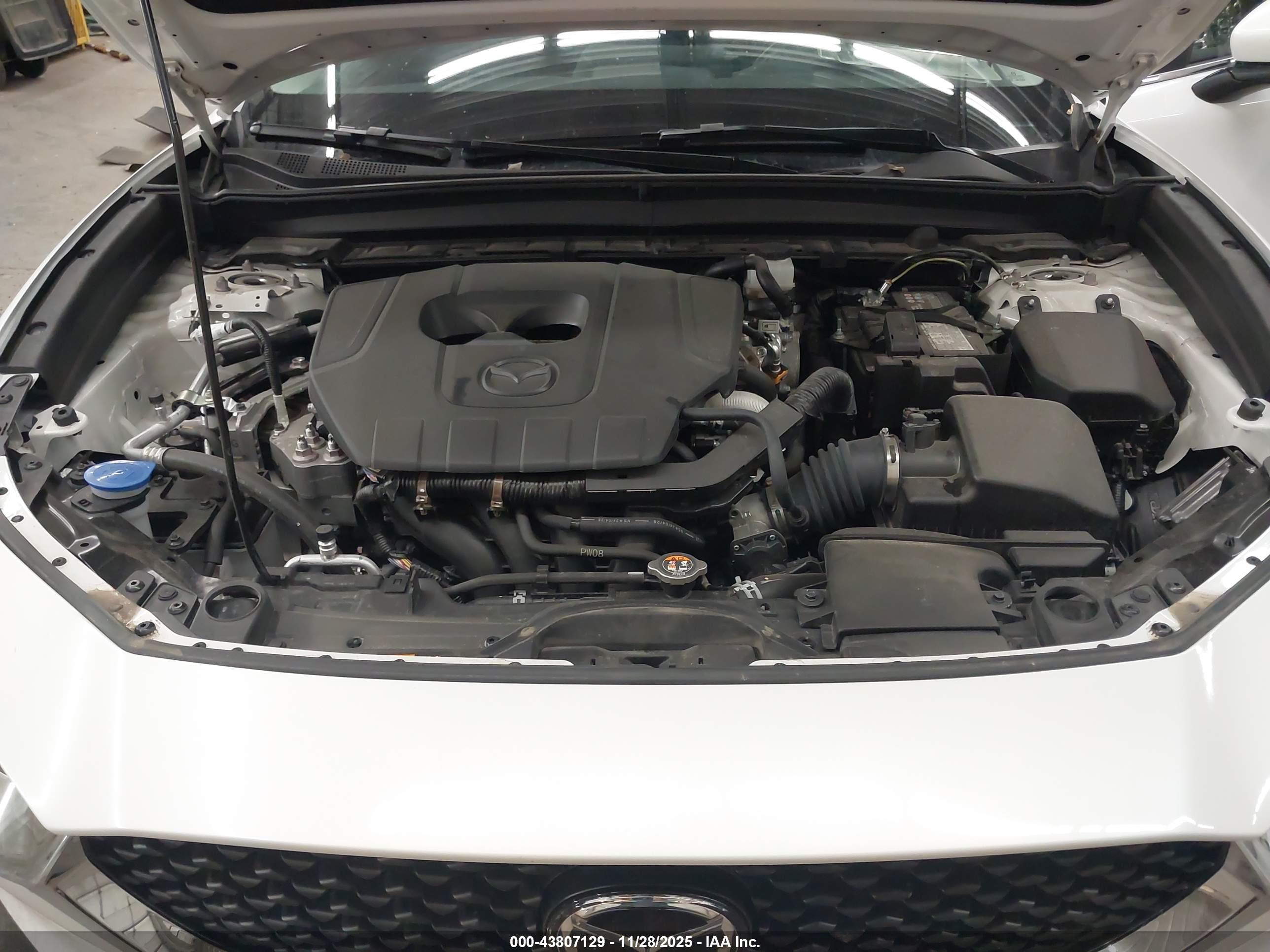 MAZDA CX-30 image 10
