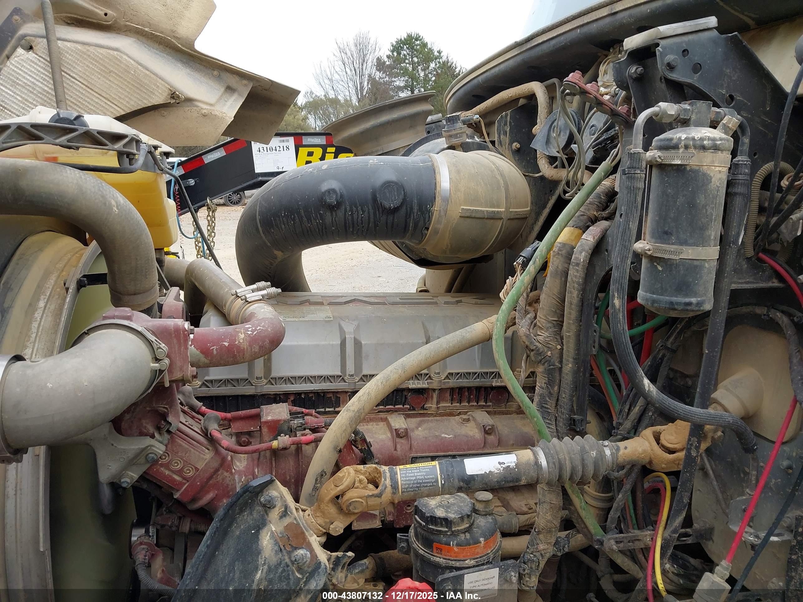 MACK 600 image 10