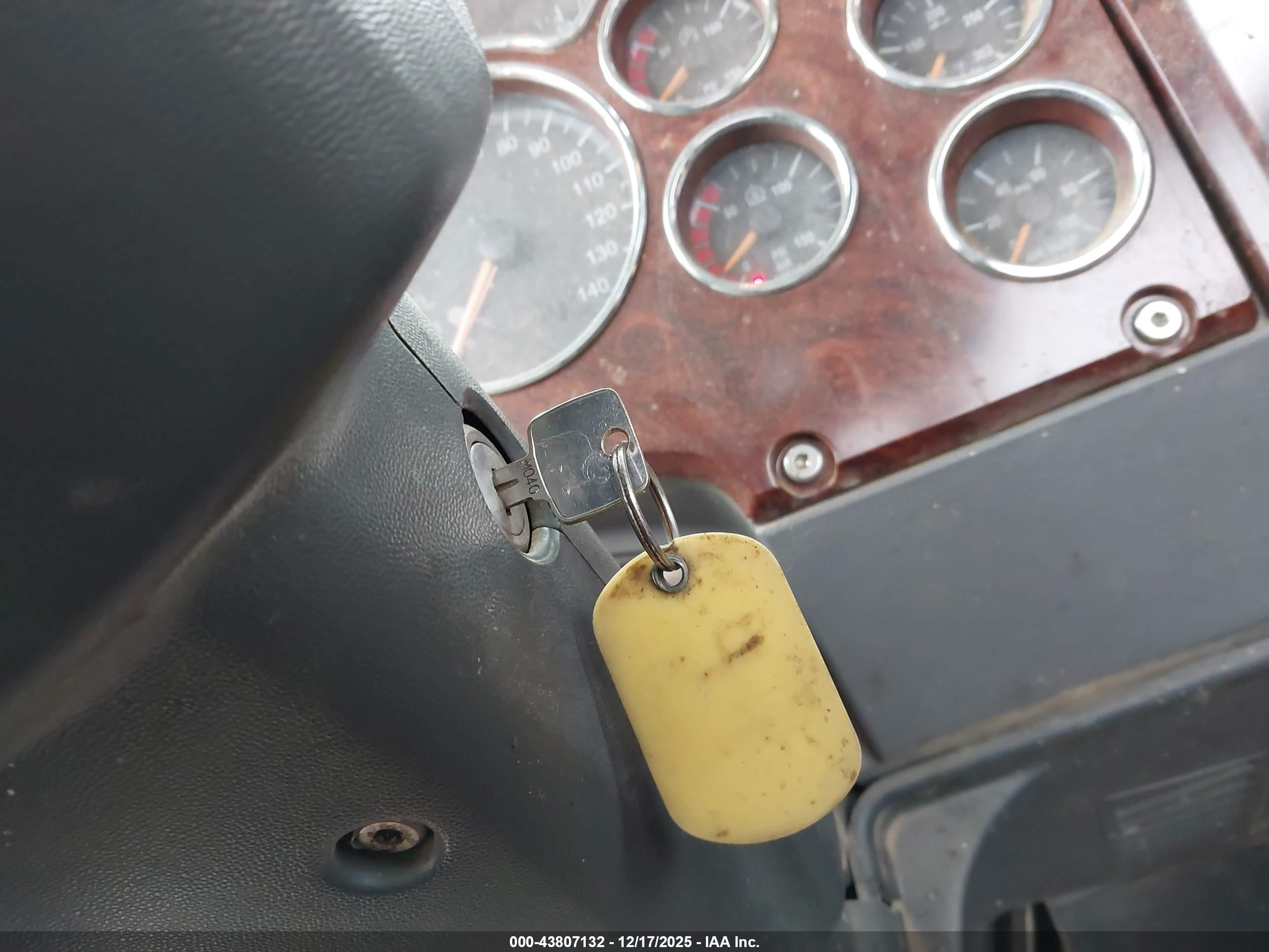 MACK 600 image 11