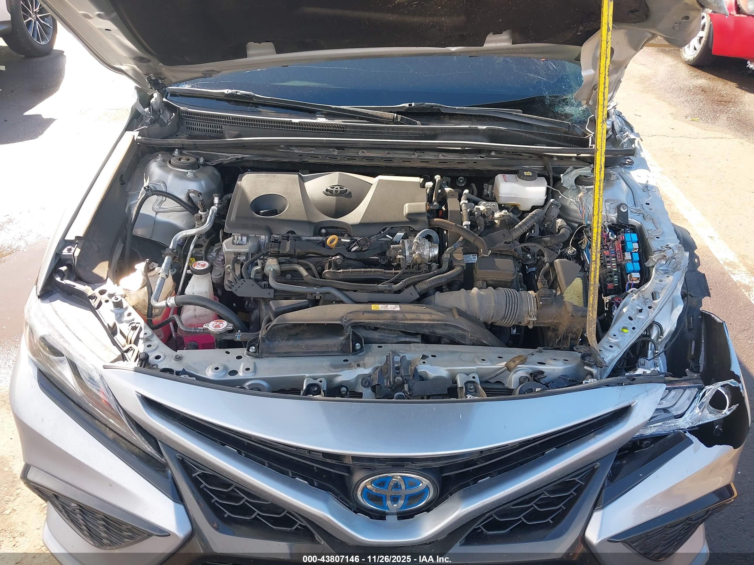 TOYOTA CAMRY image 10
