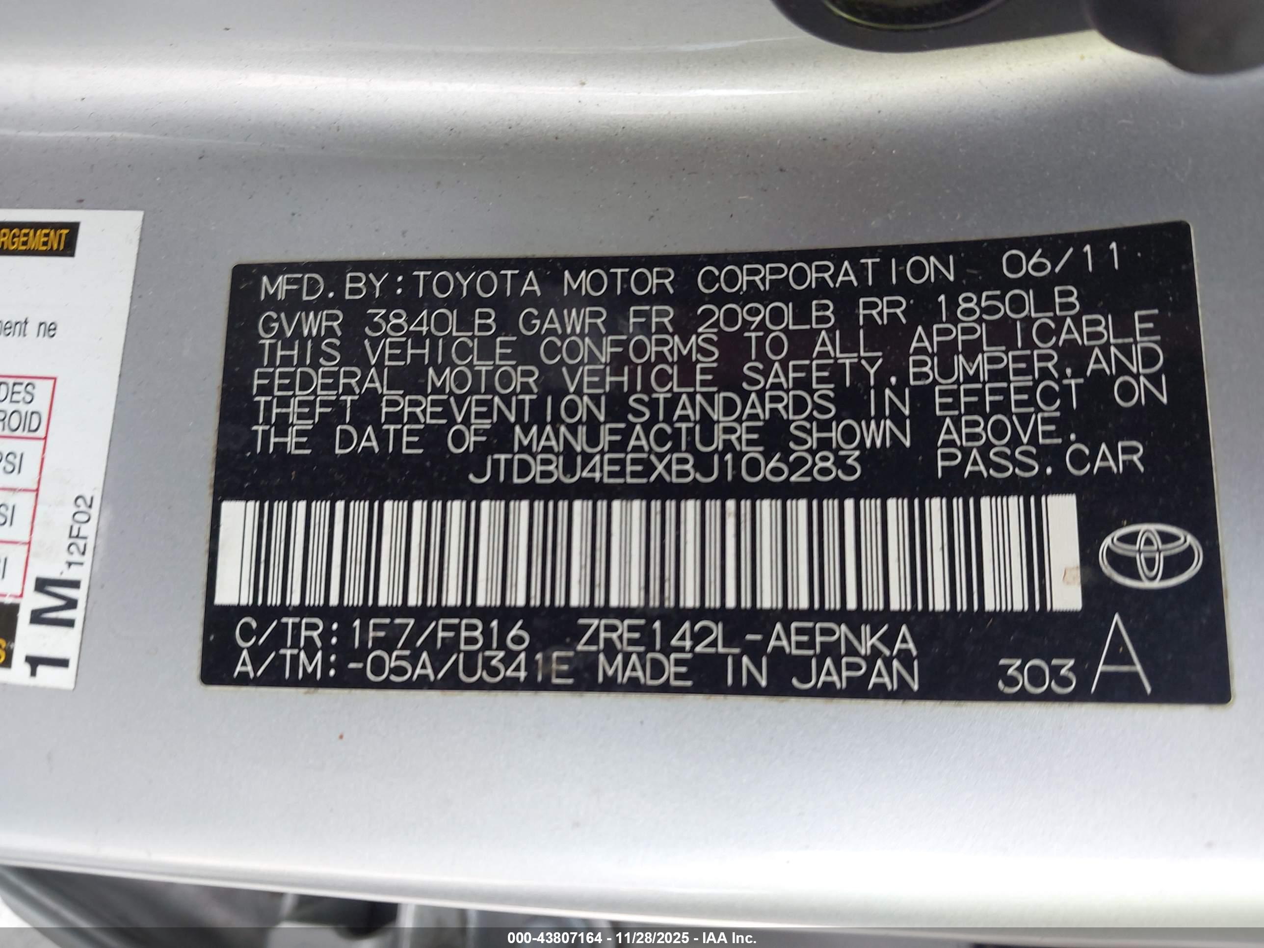 TOYOTA COROLLA image 9