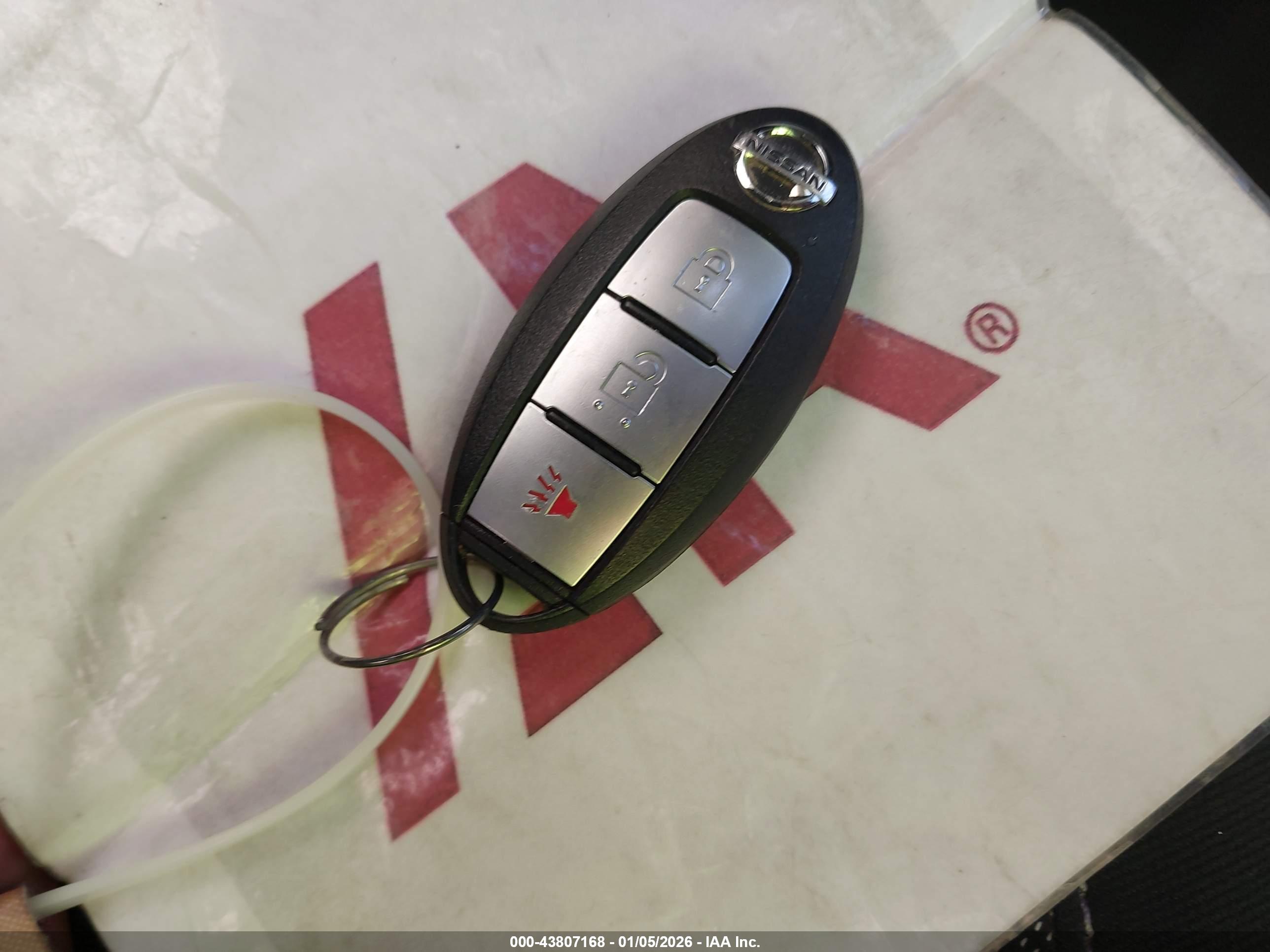NISSAN KICKS image 11